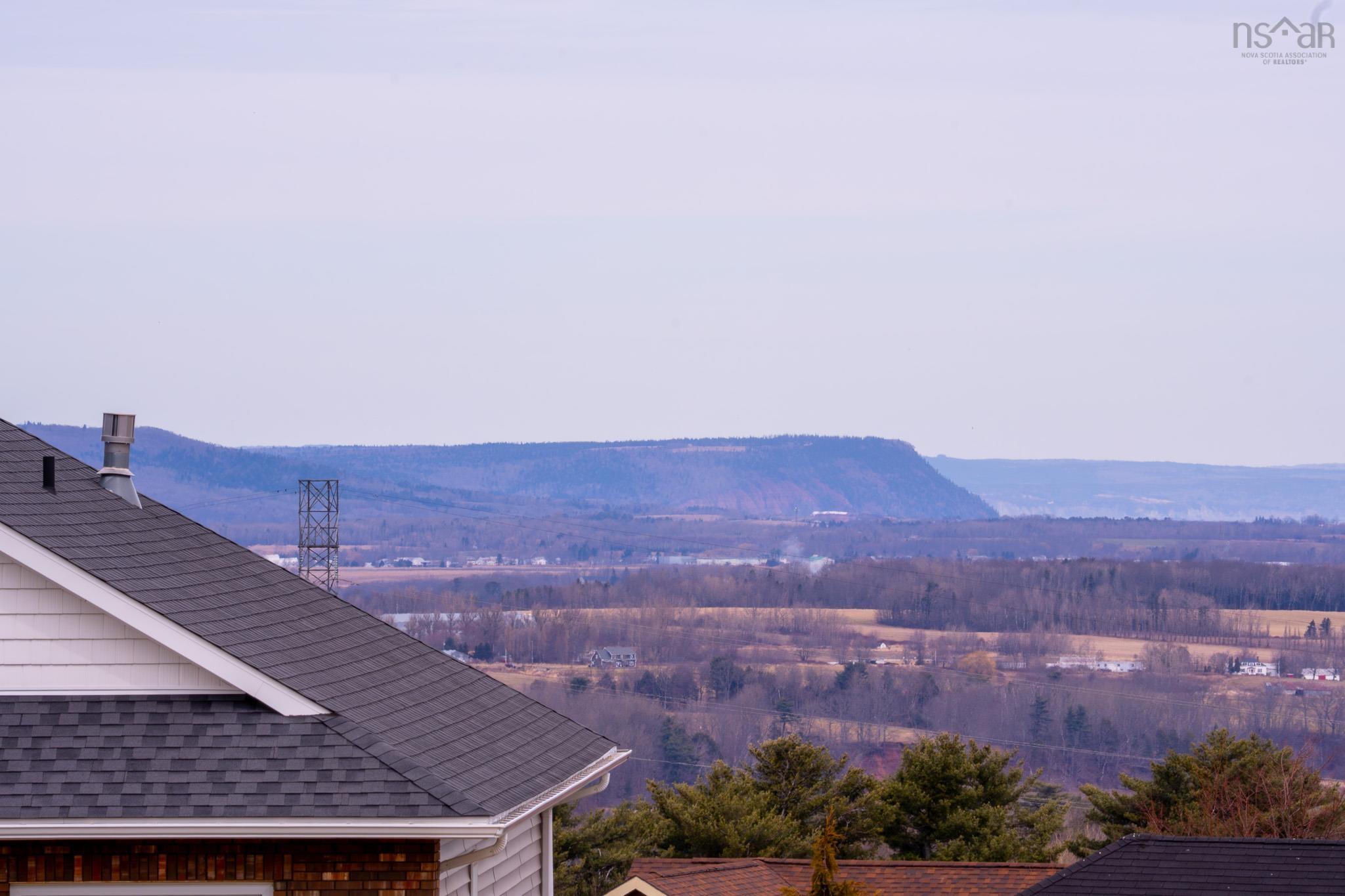 $689,900.00: 6 Finch Court, Canaan