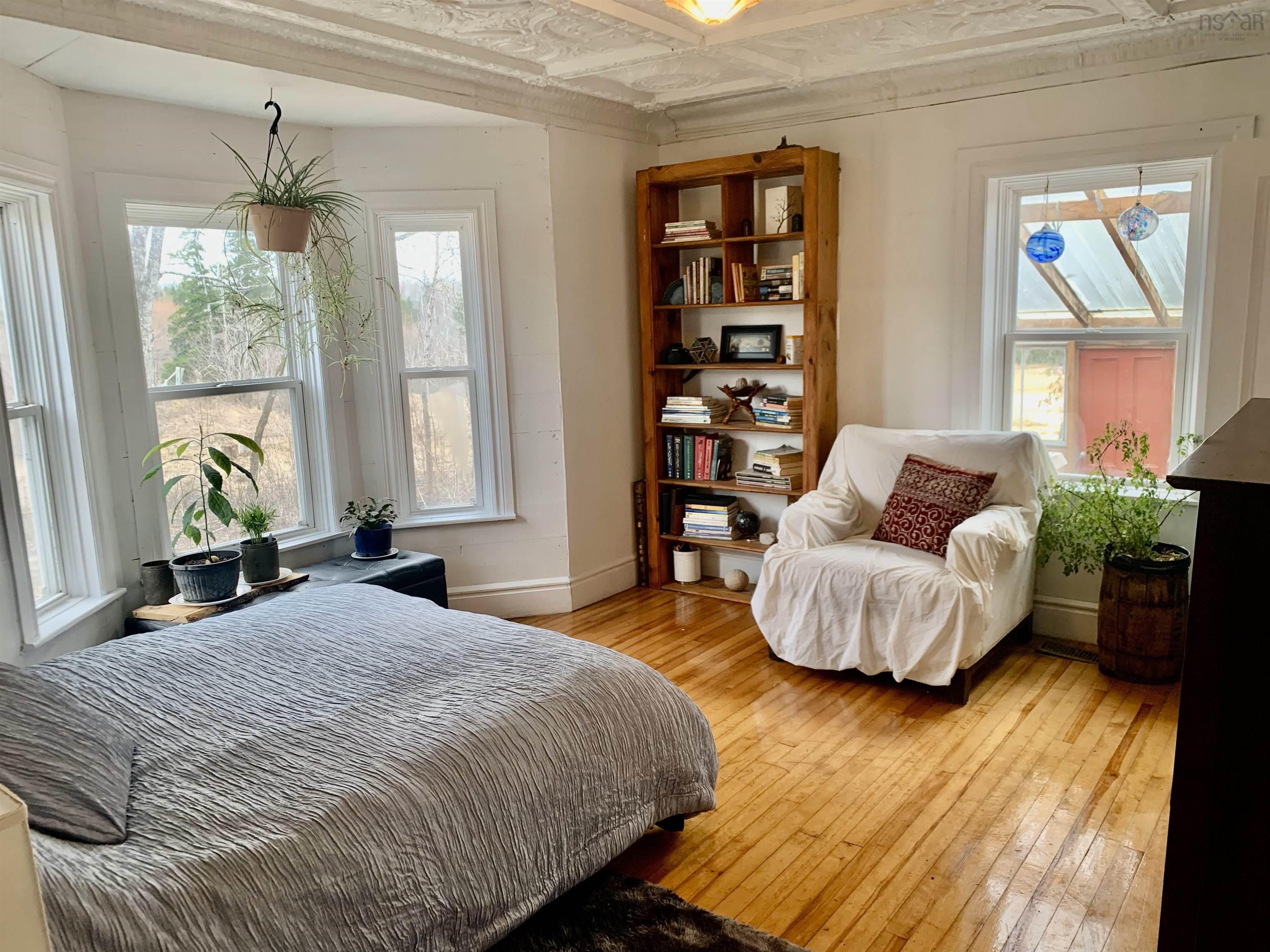 $339,000.00: 21 Glencoe Road, Glencoe Mills