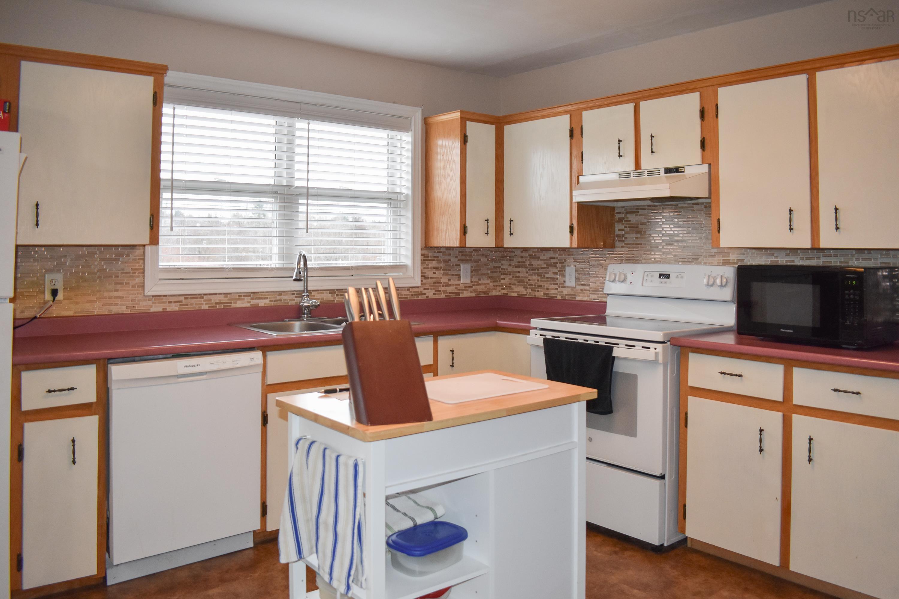 $189,900.00: 153 McGee Street, Springhill
