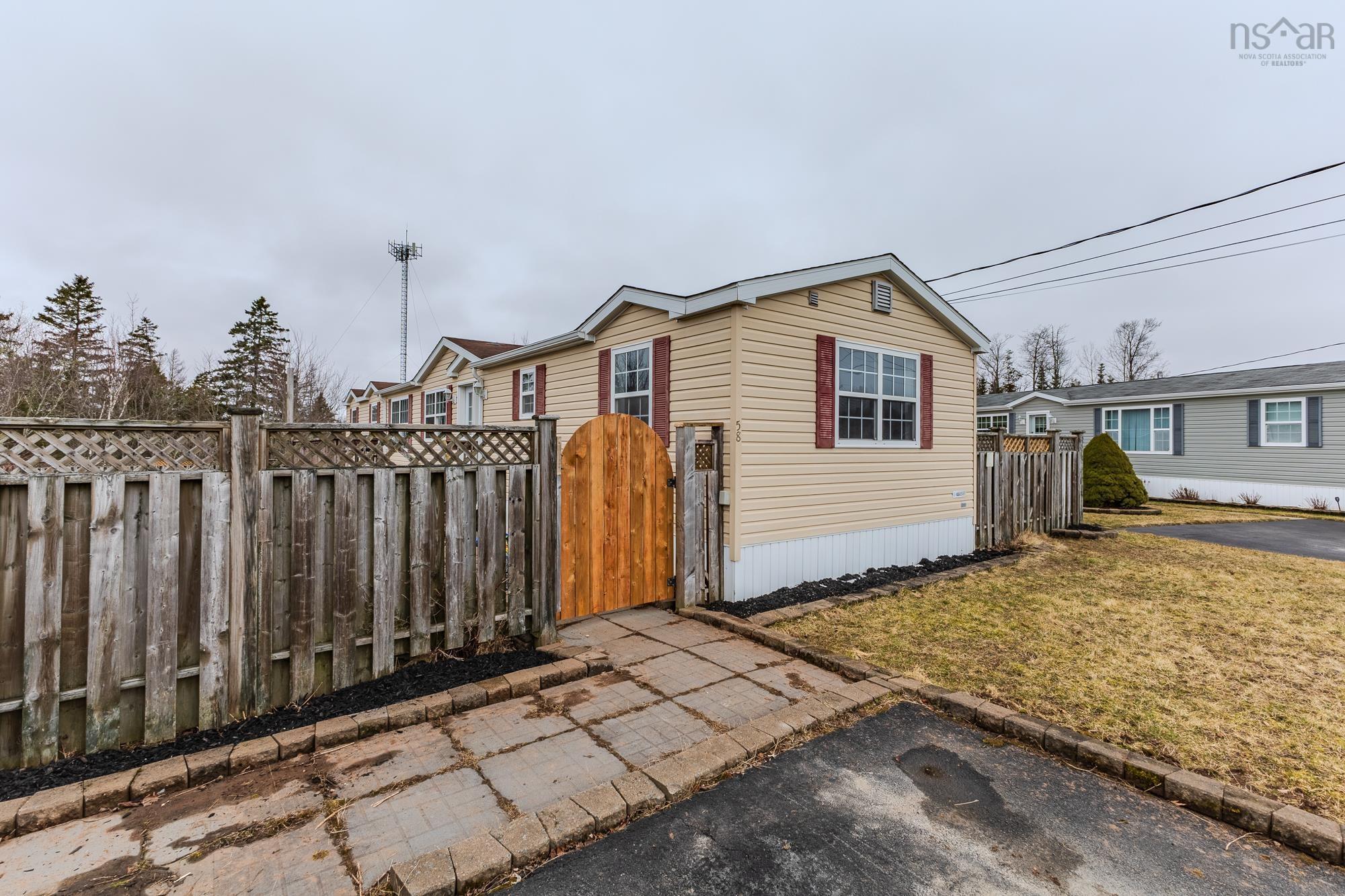 $269,900.00: 58 Empire Loop, Truro