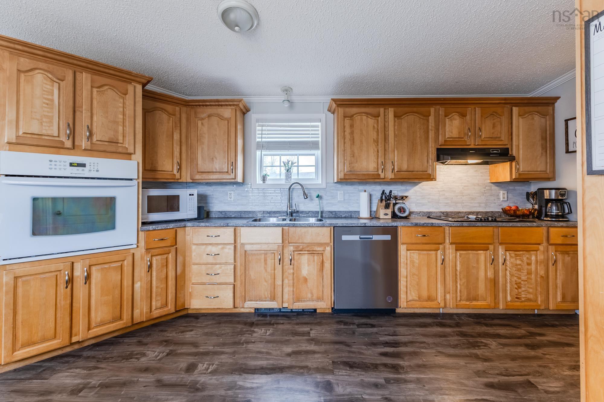$269,900.00: 58 Empire Loop, Truro