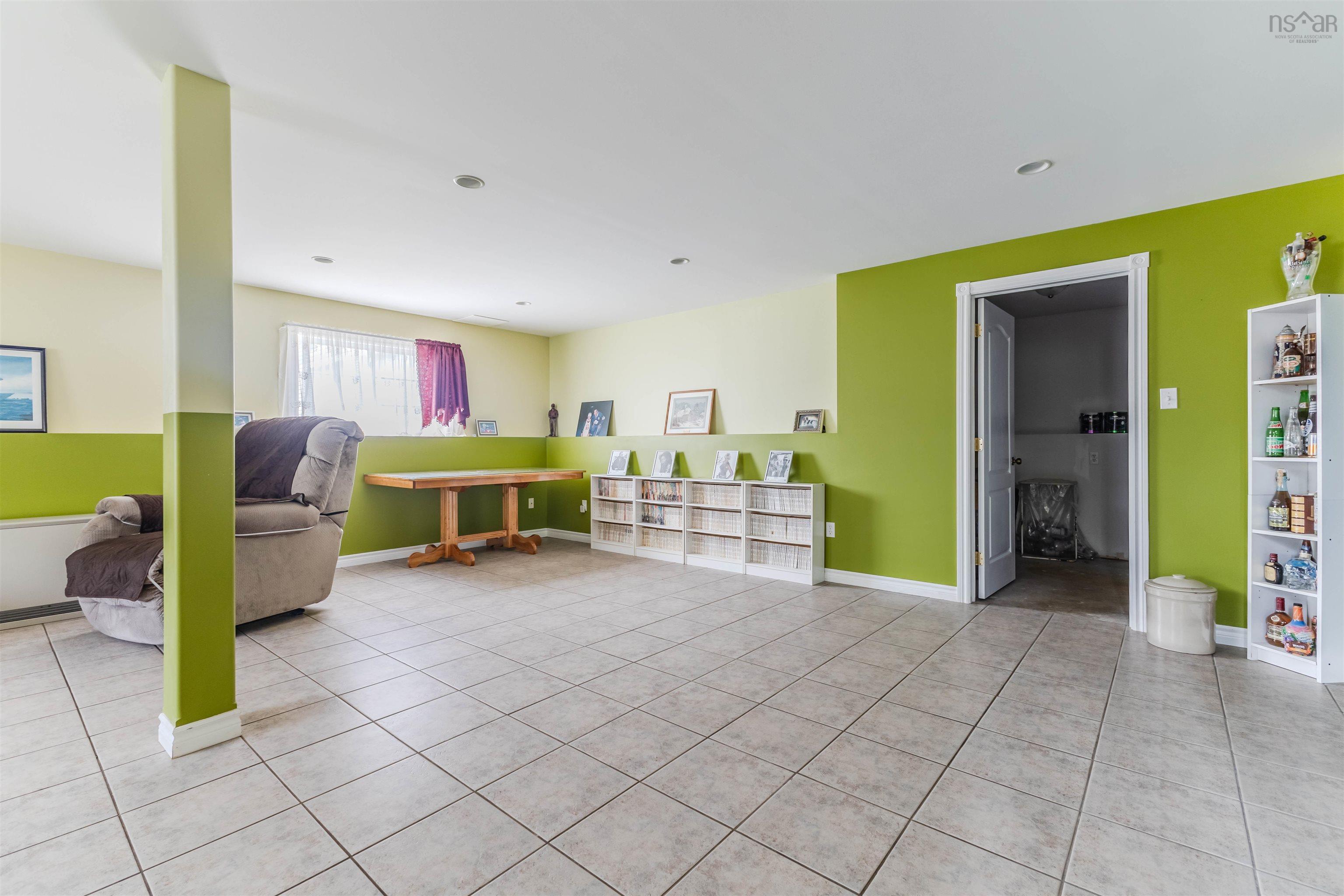 $489,900.00: 2360 Spring Garden, Westville