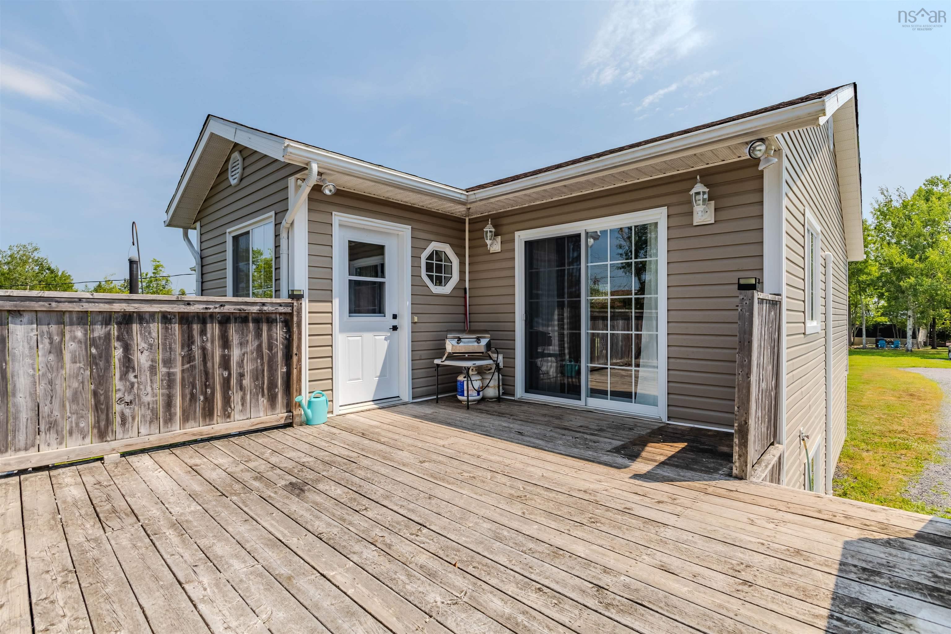 $489,900.00: 2360 Spring Garden, Westville