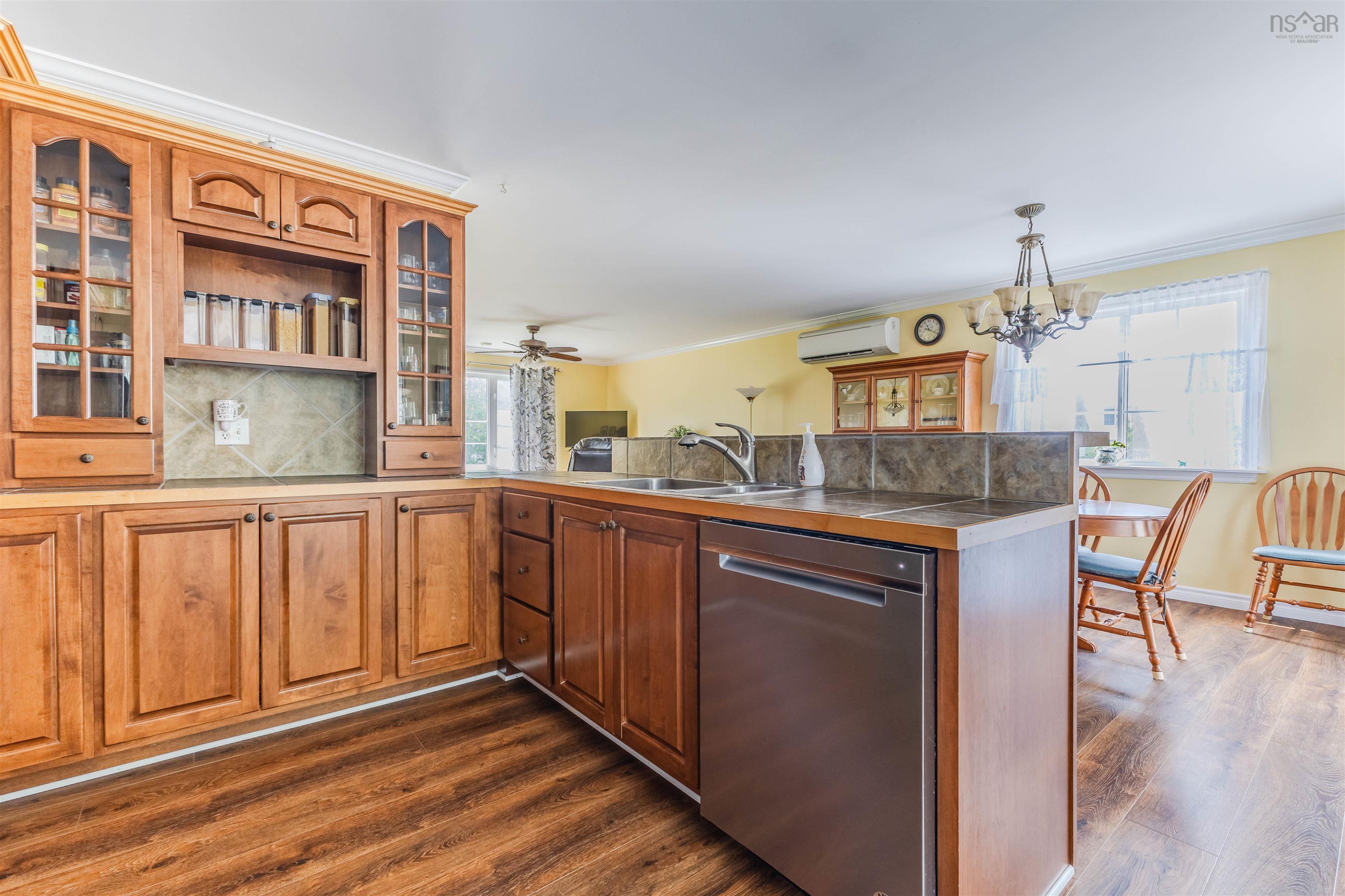 $489,900.00: 2360 Spring Garden, Westville