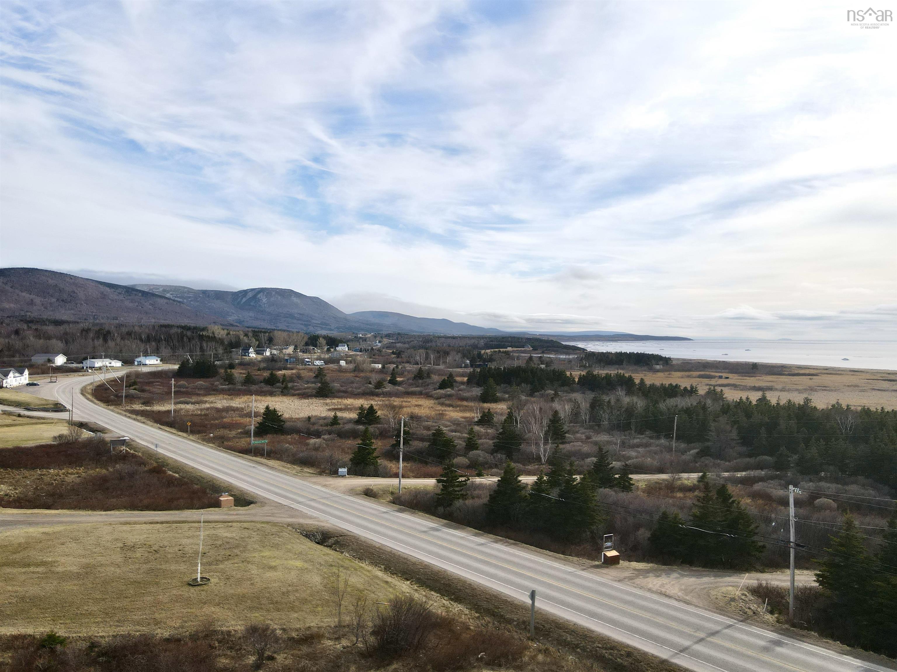 $289,000.00: 14272 Cabot Trail, Chéticamp
