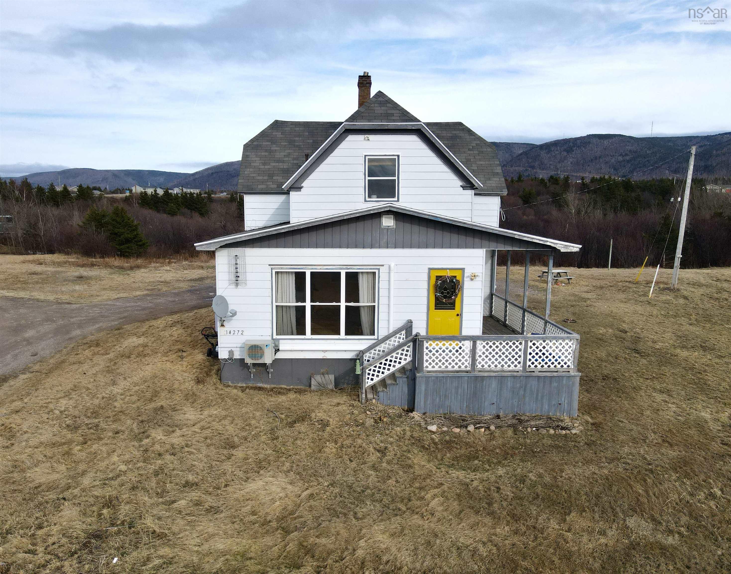 $289,000.00: 14272 Cabot Trail, Chéticamp