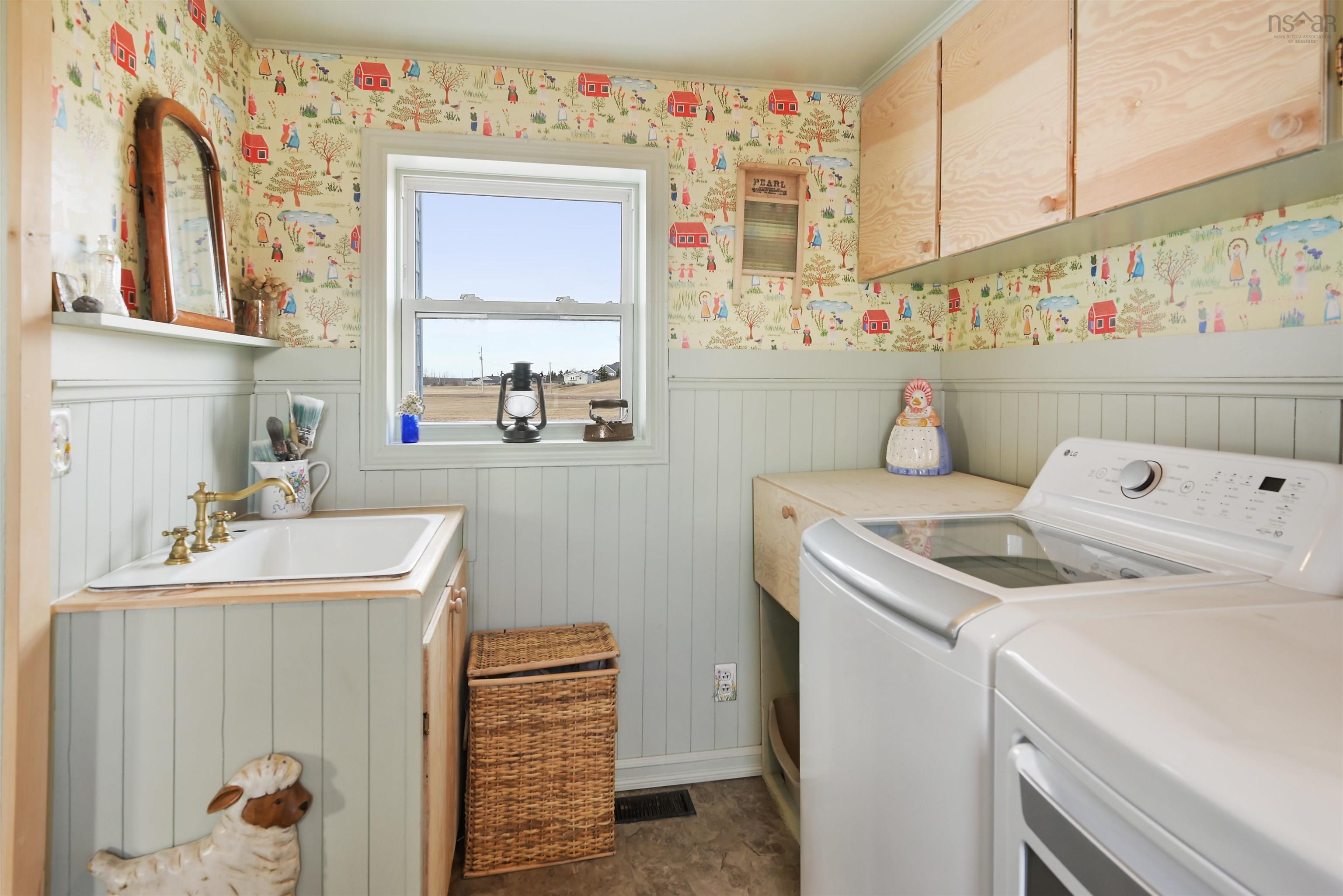 $289,000.00: 14272 Cabot Trail, Chéticamp