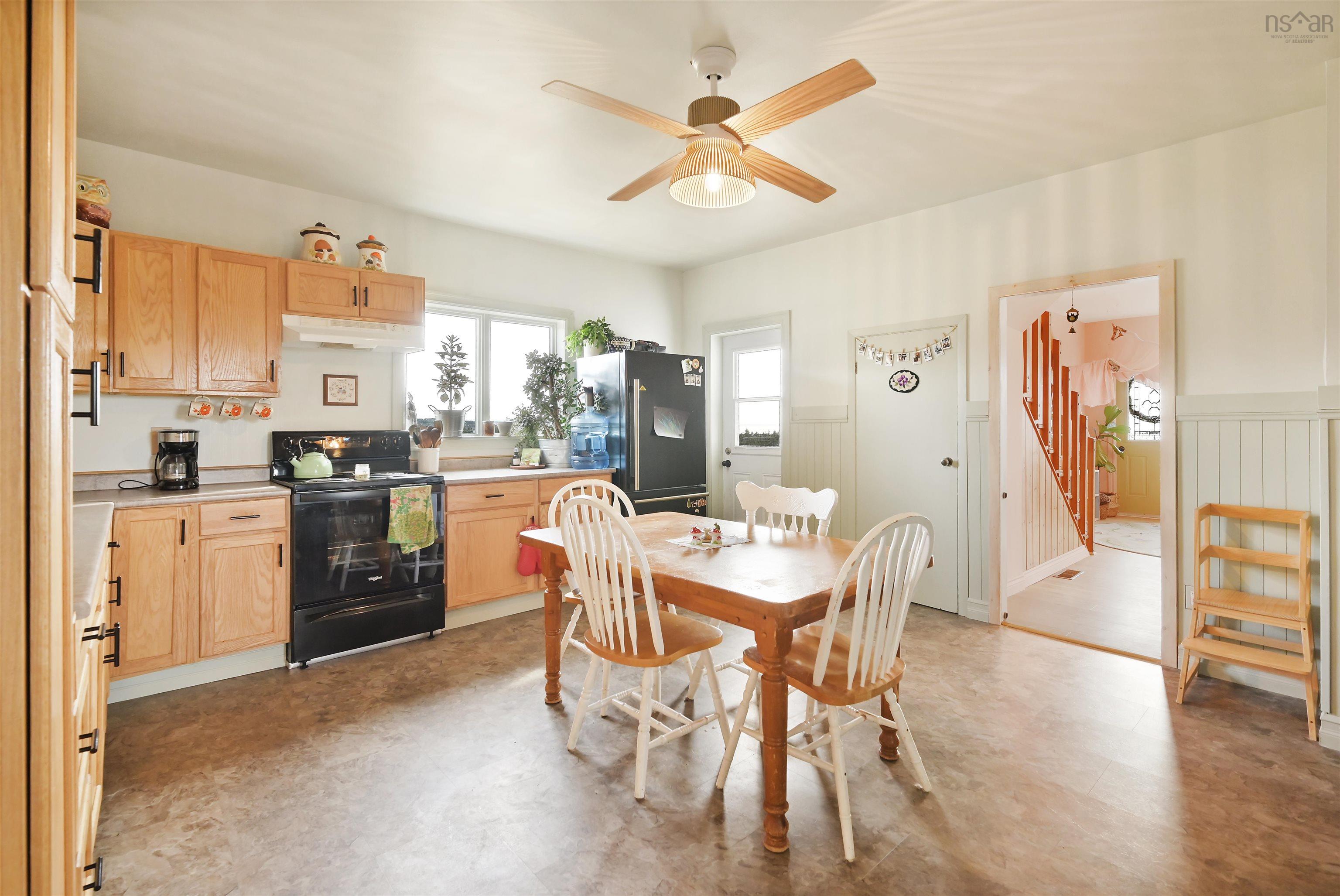 $289,000.00: 14272 Cabot Trail, Chéticamp