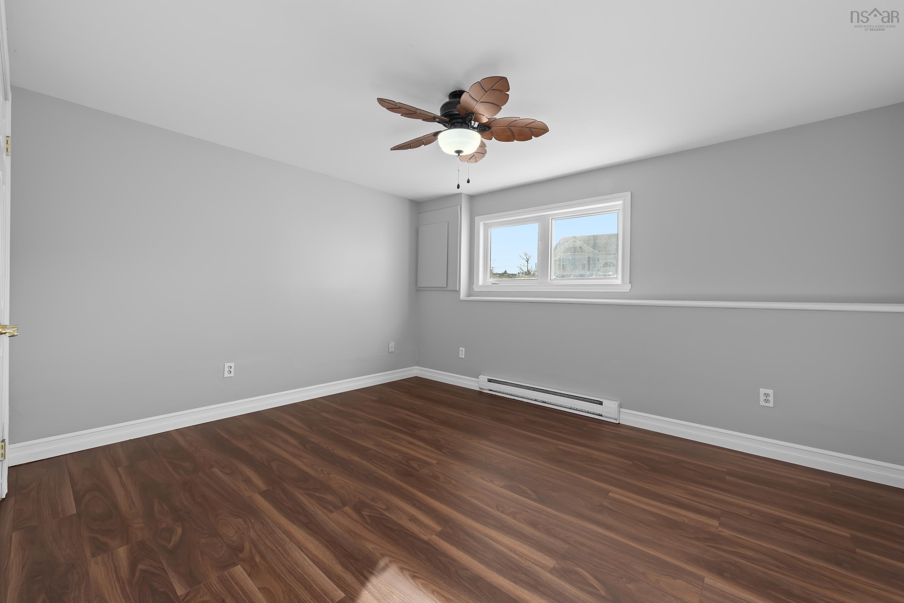 $399,900.00: 18 Peter Court, Eastern Passage