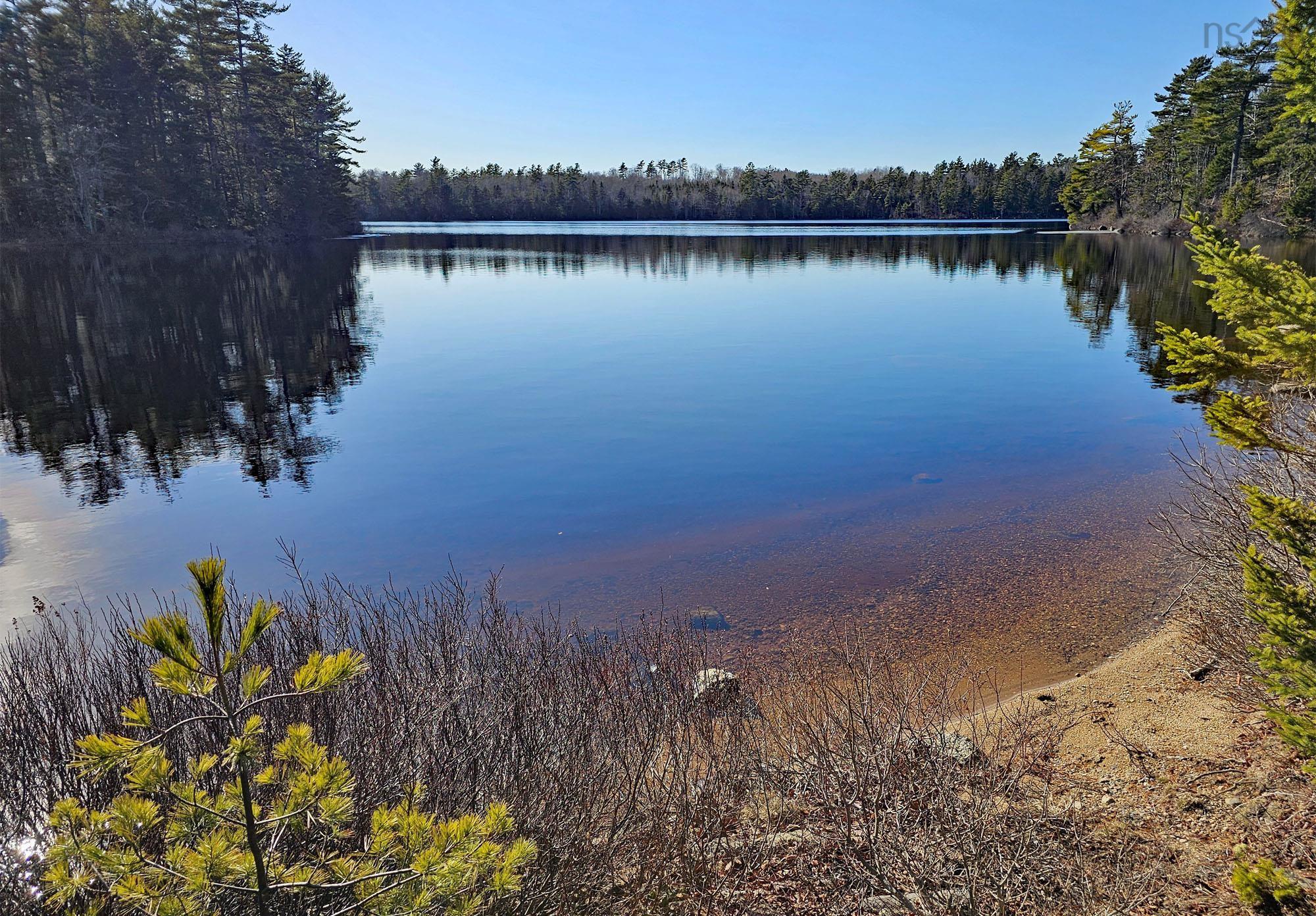 $325,000.00: 7719 Highway 8, Graywood