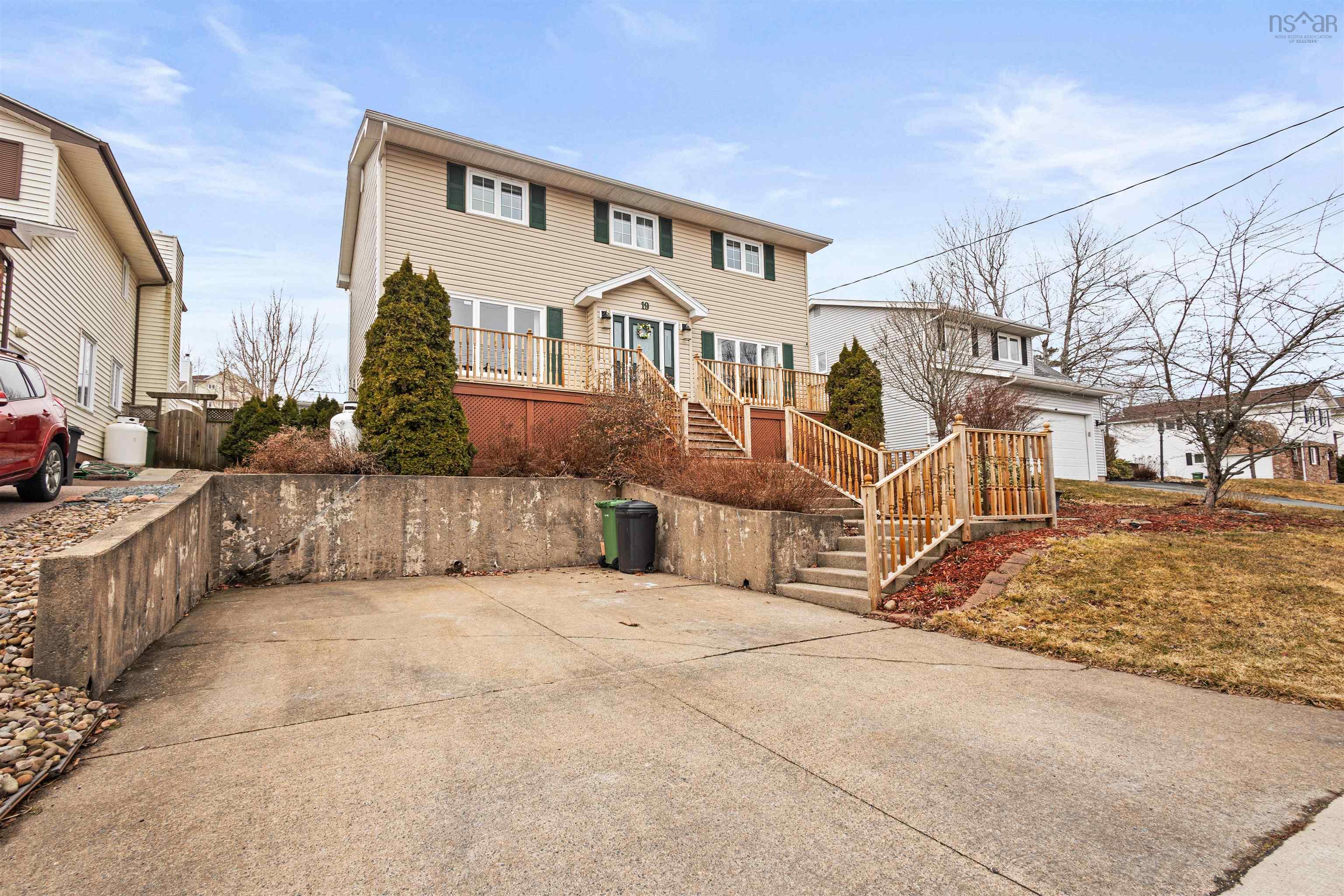 $634,900.00: 19 Diana Grace Avenue, Dartmouth