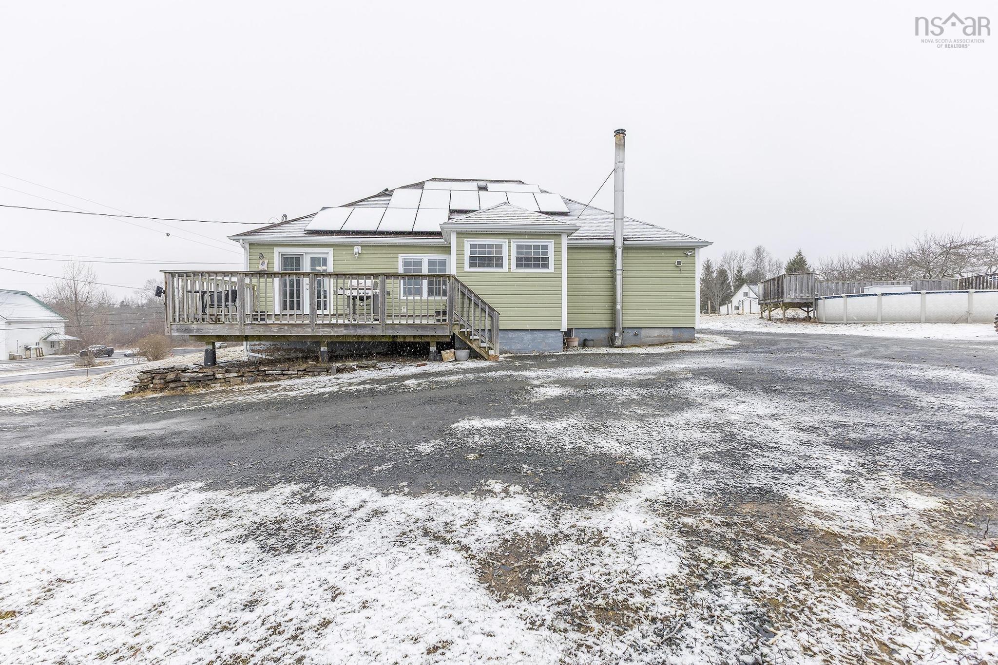 $439,000.00: 6950 Highway 215, Bramber