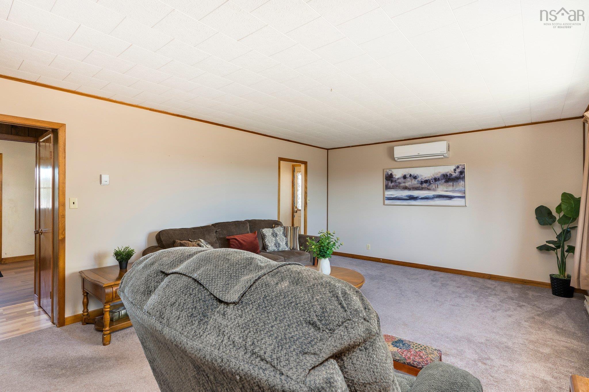 $349,900.00: 3674 Indian Road, Mill Village