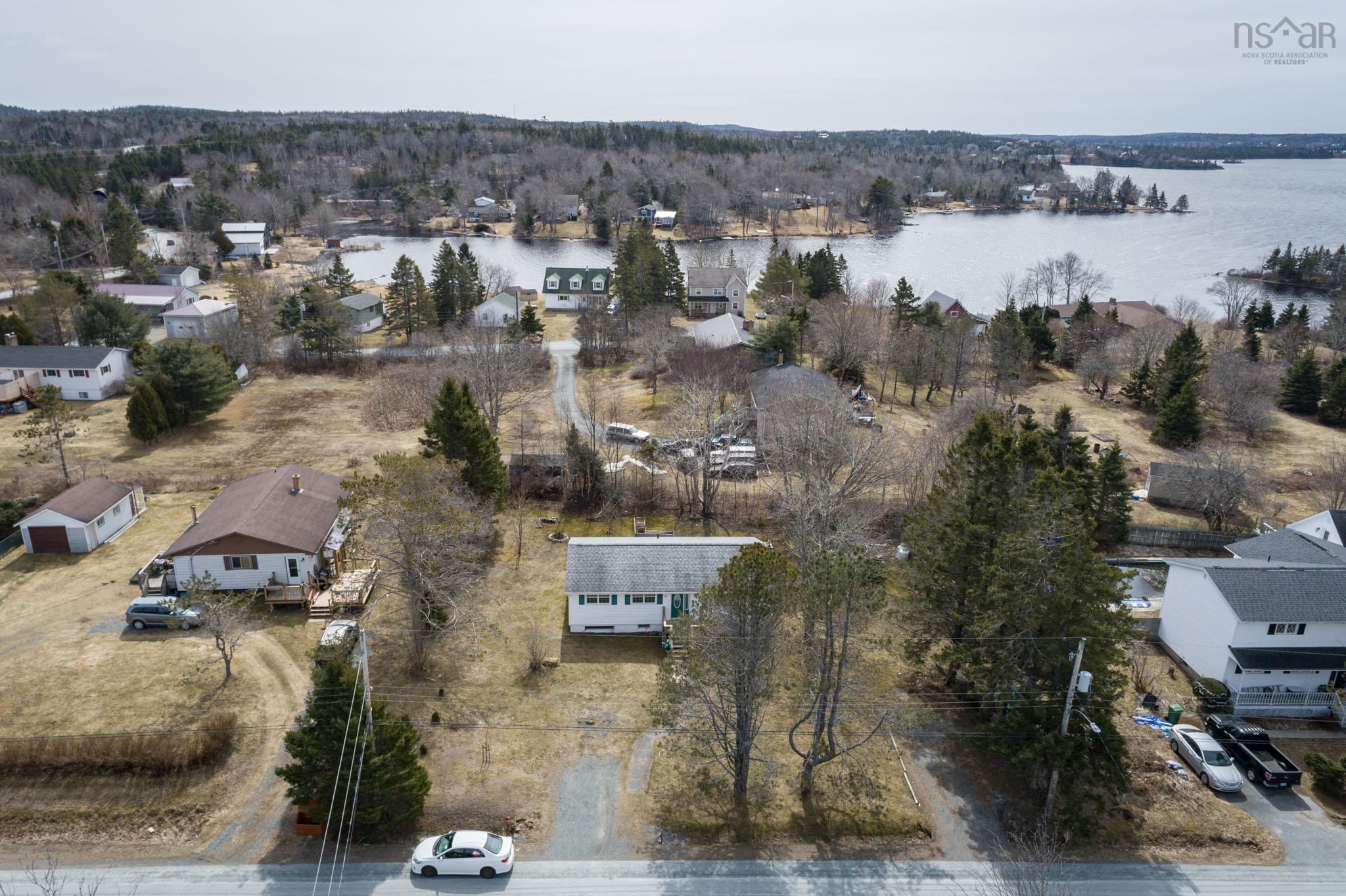 $484,900.00: 36 Meadowview Drive, Porters Lake
