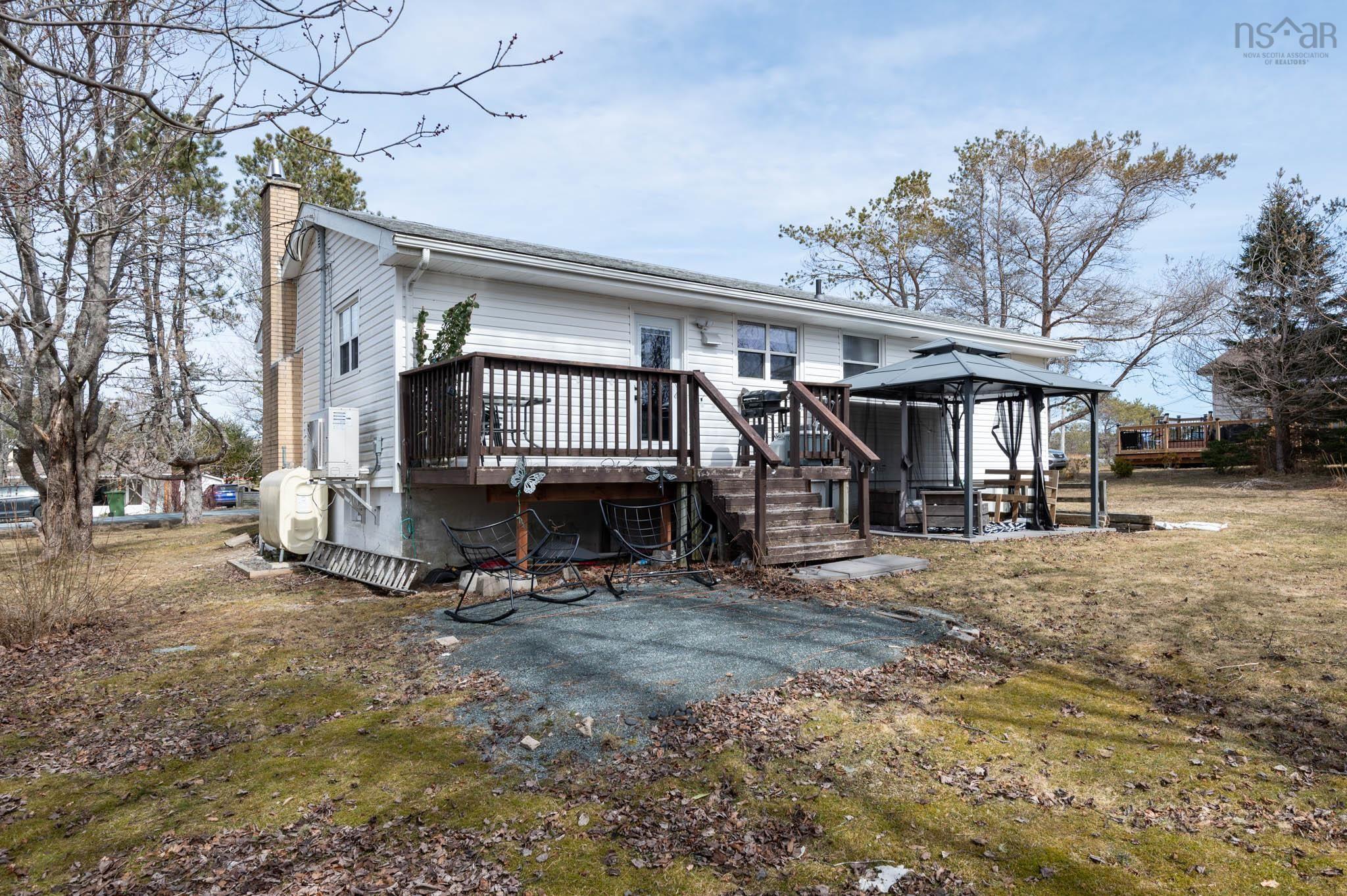 $484,900.00: 36 Meadowview Drive, Porters Lake