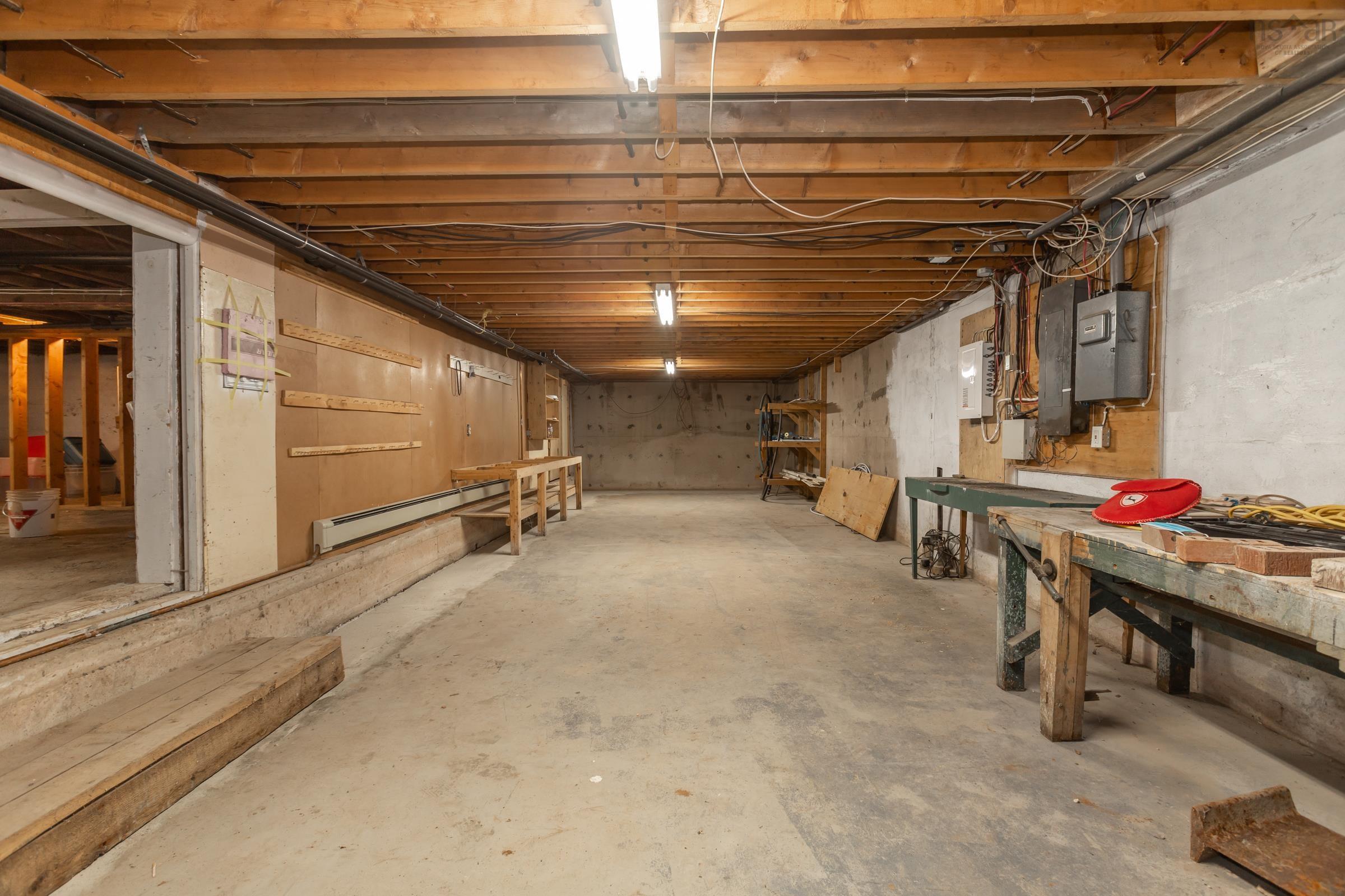 $650,000.00: 428 Highway 1, Deep Brook