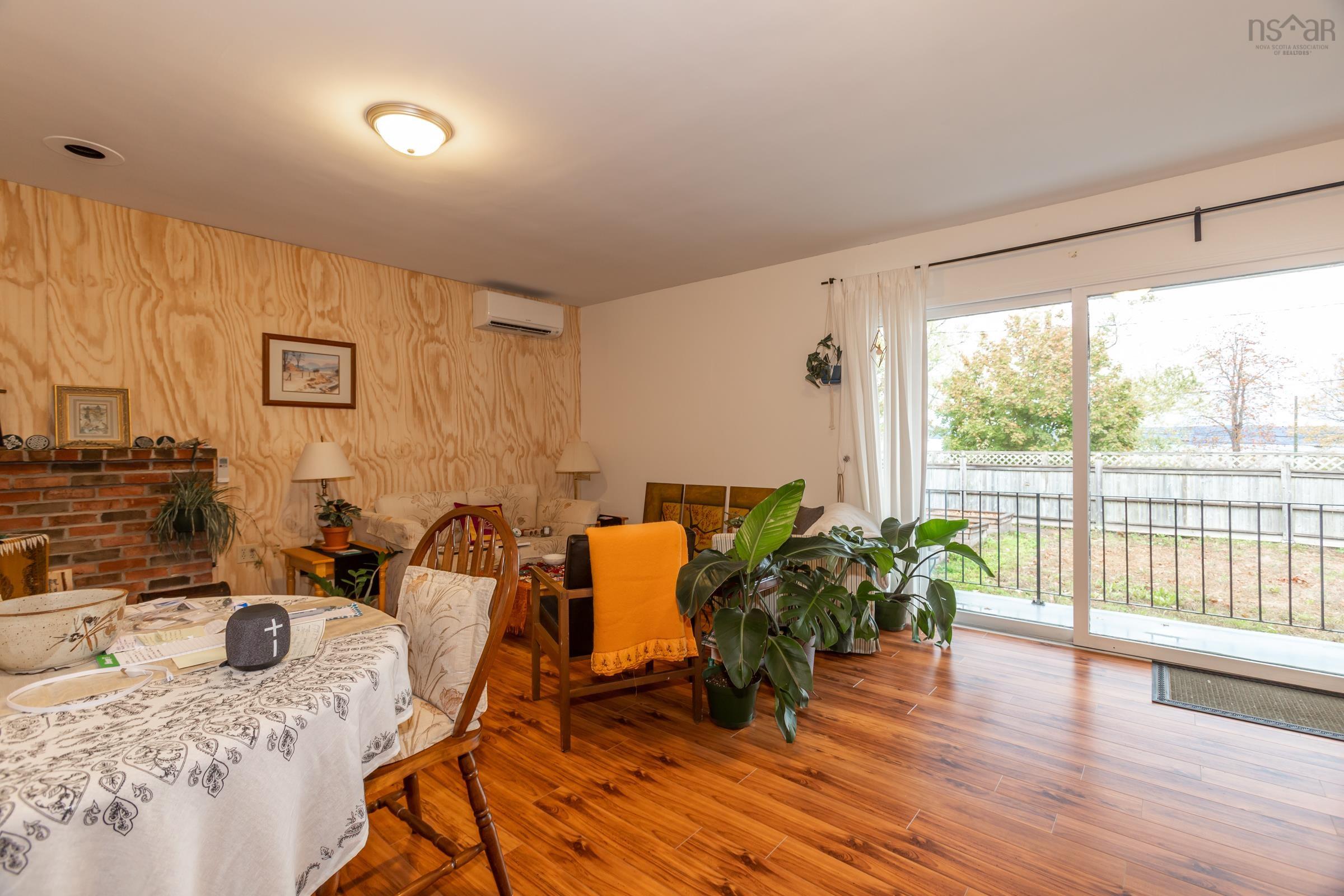 $650,000.00: 428 Highway 1, Deep Brook