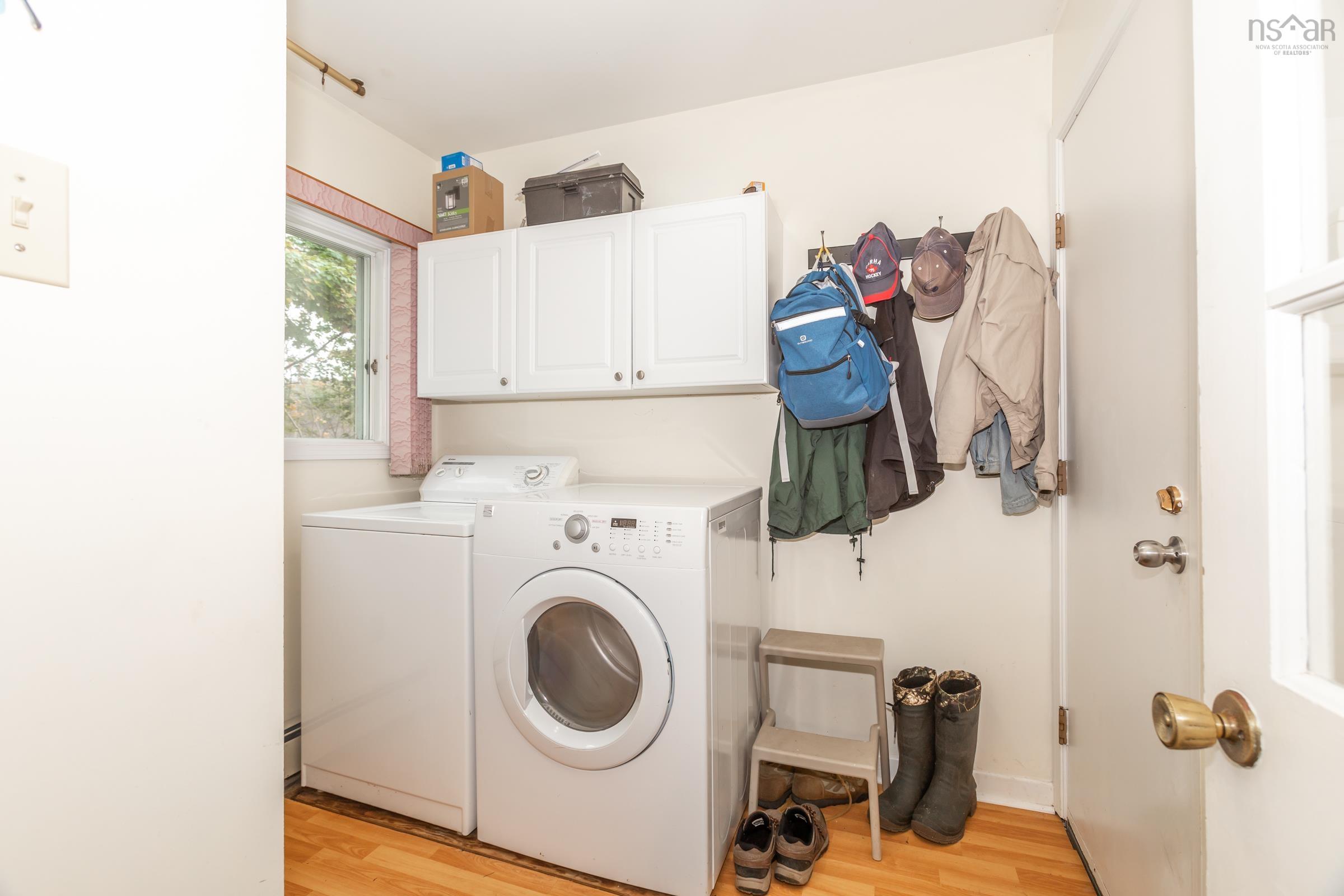 $650,000.00: 428 Highway 1, Deep Brook