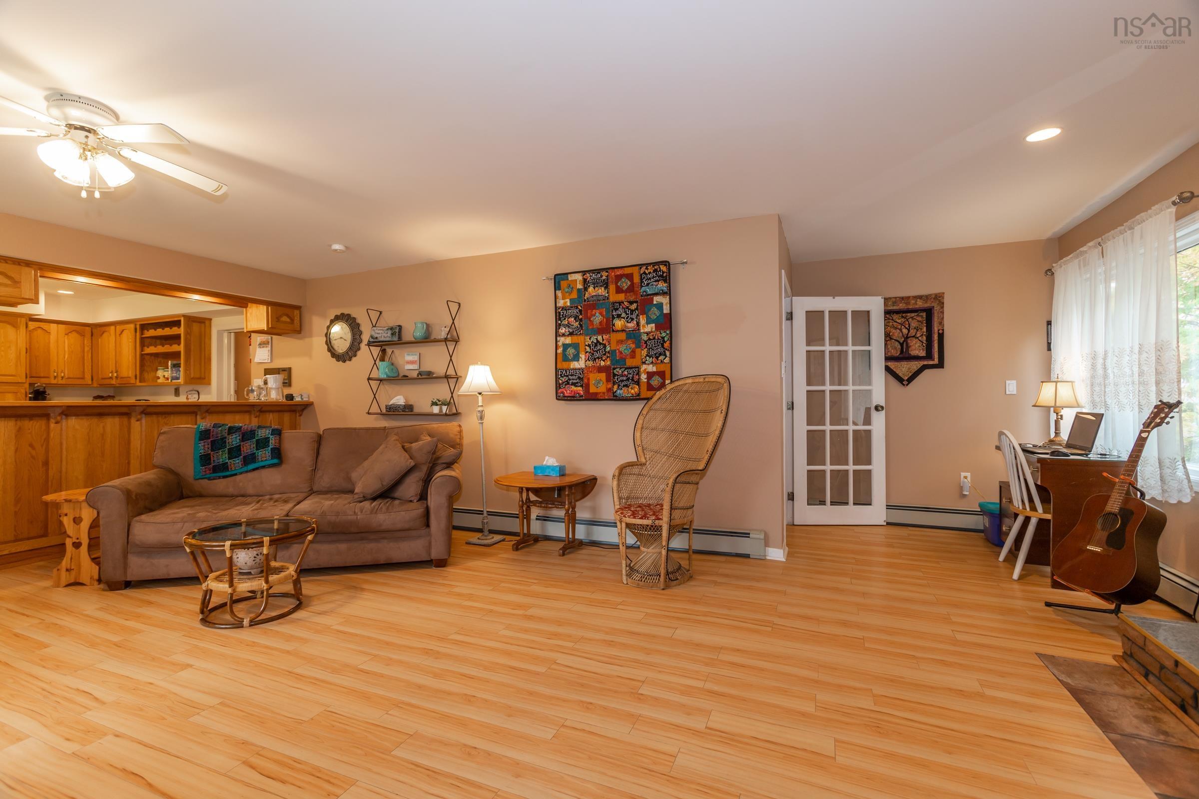$650,000.00: 428 Highway 1, Deep Brook