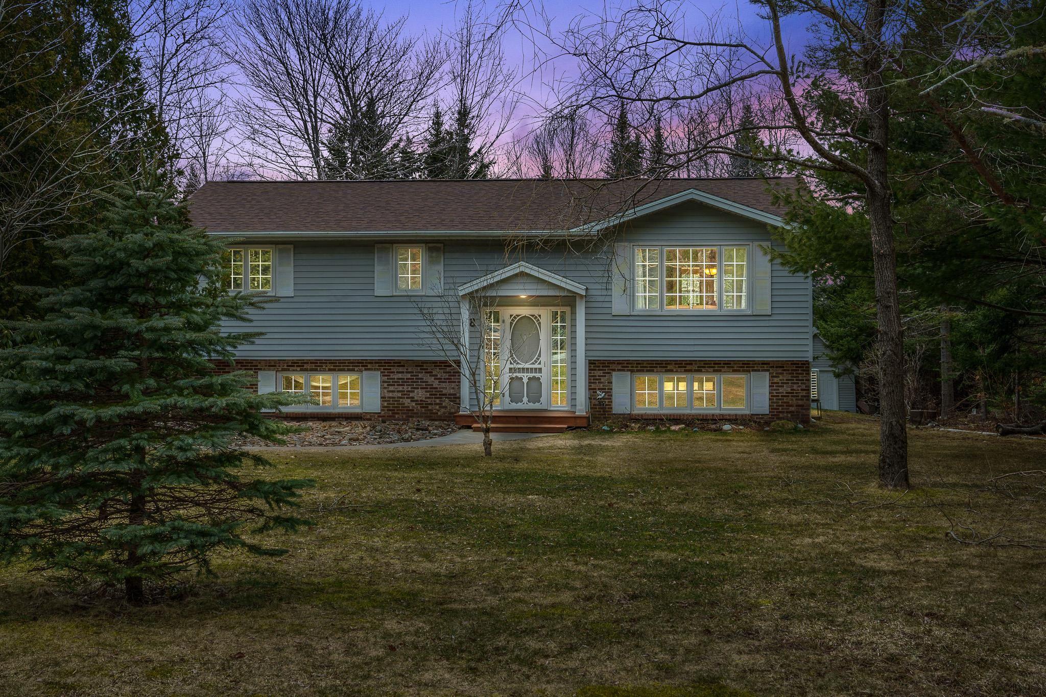 $694,900.00: 8 Cumberland Way, Windsor Junction