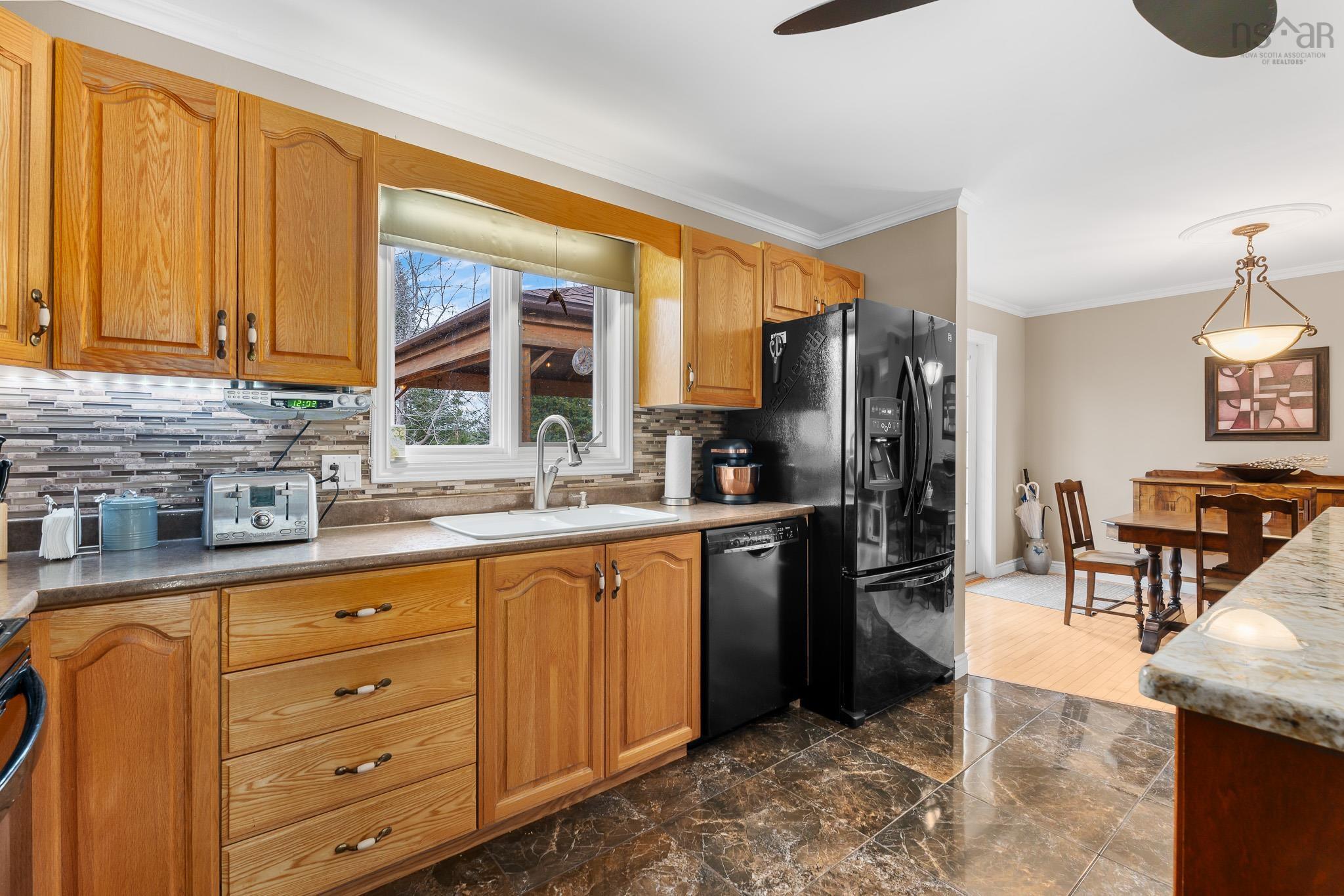 $694,900.00: 8 Cumberland Way, Windsor Junction