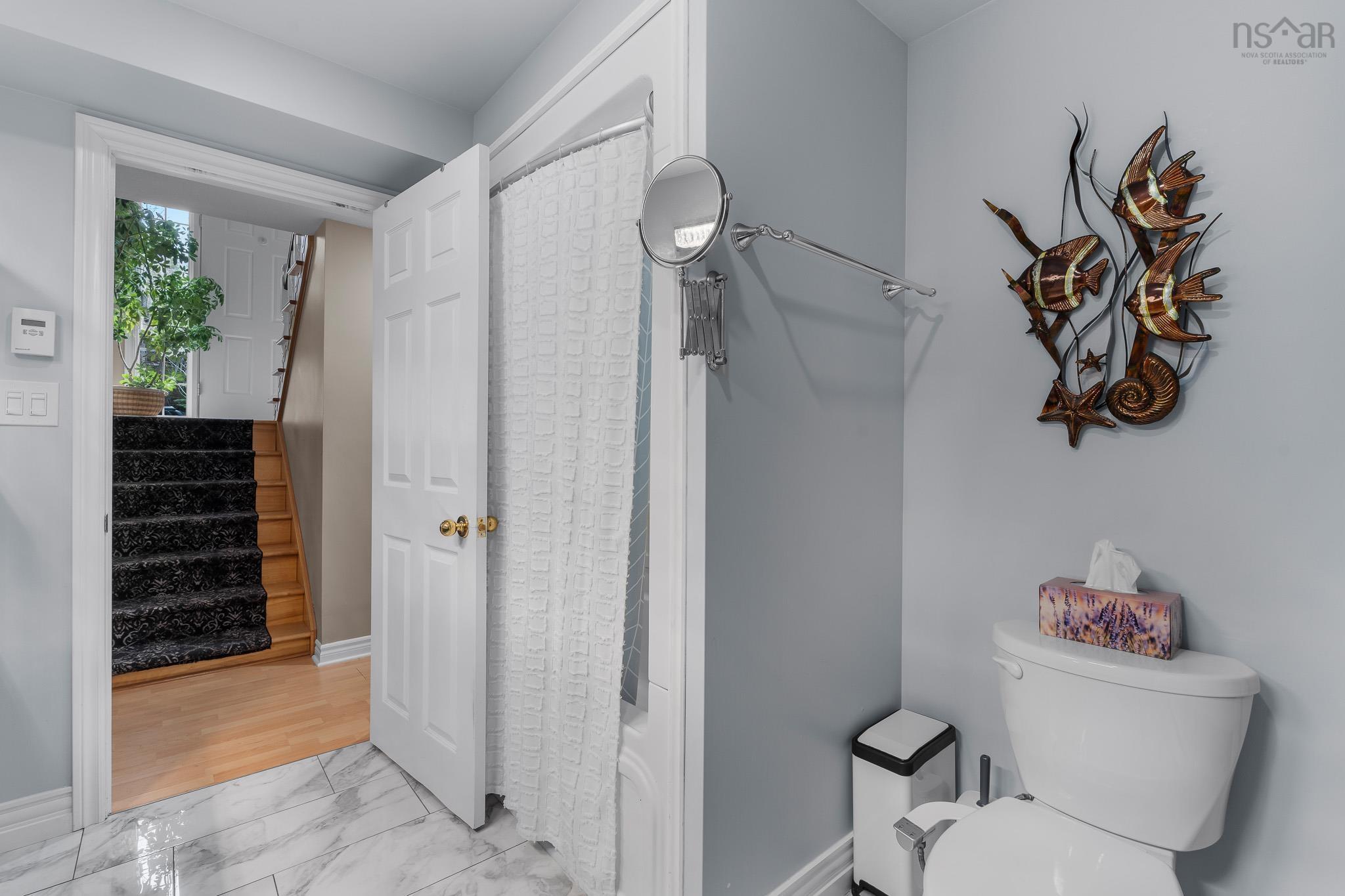 $694,900.00: 8 Cumberland Way, Windsor Junction