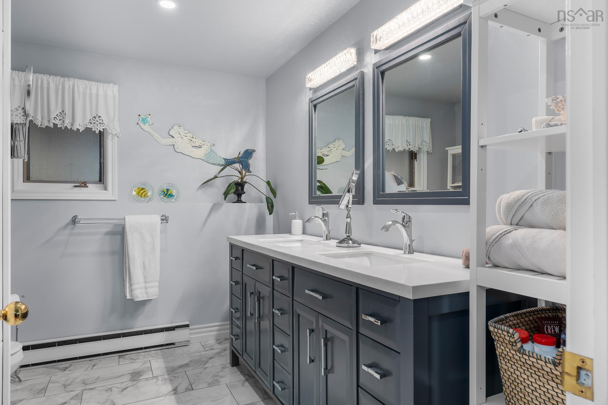 $694,900.00: 8 Cumberland Way, Windsor Junction