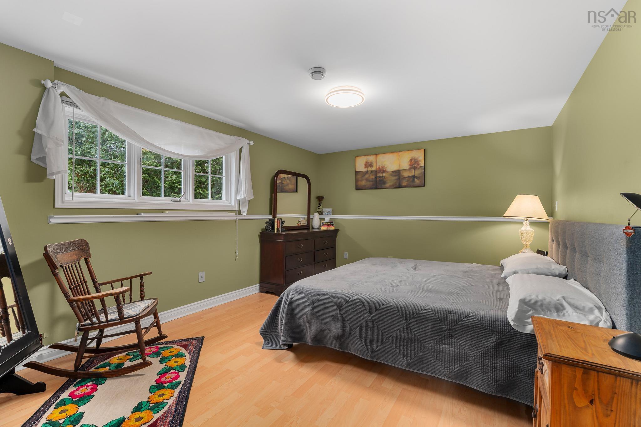 $694,900.00: 8 Cumberland Way, Windsor Junction