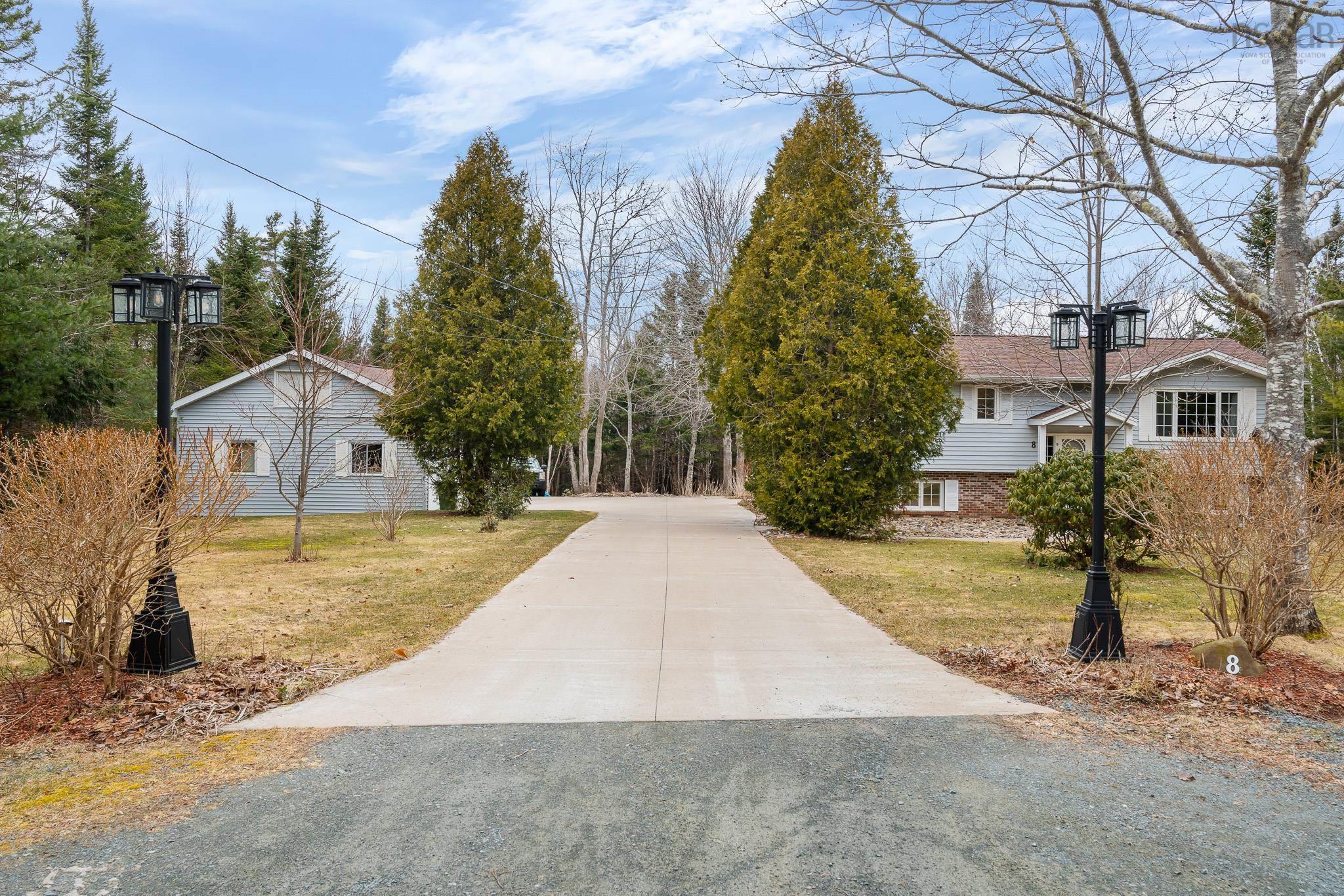 $694,900.00: 8 Cumberland Way, Windsor Junction