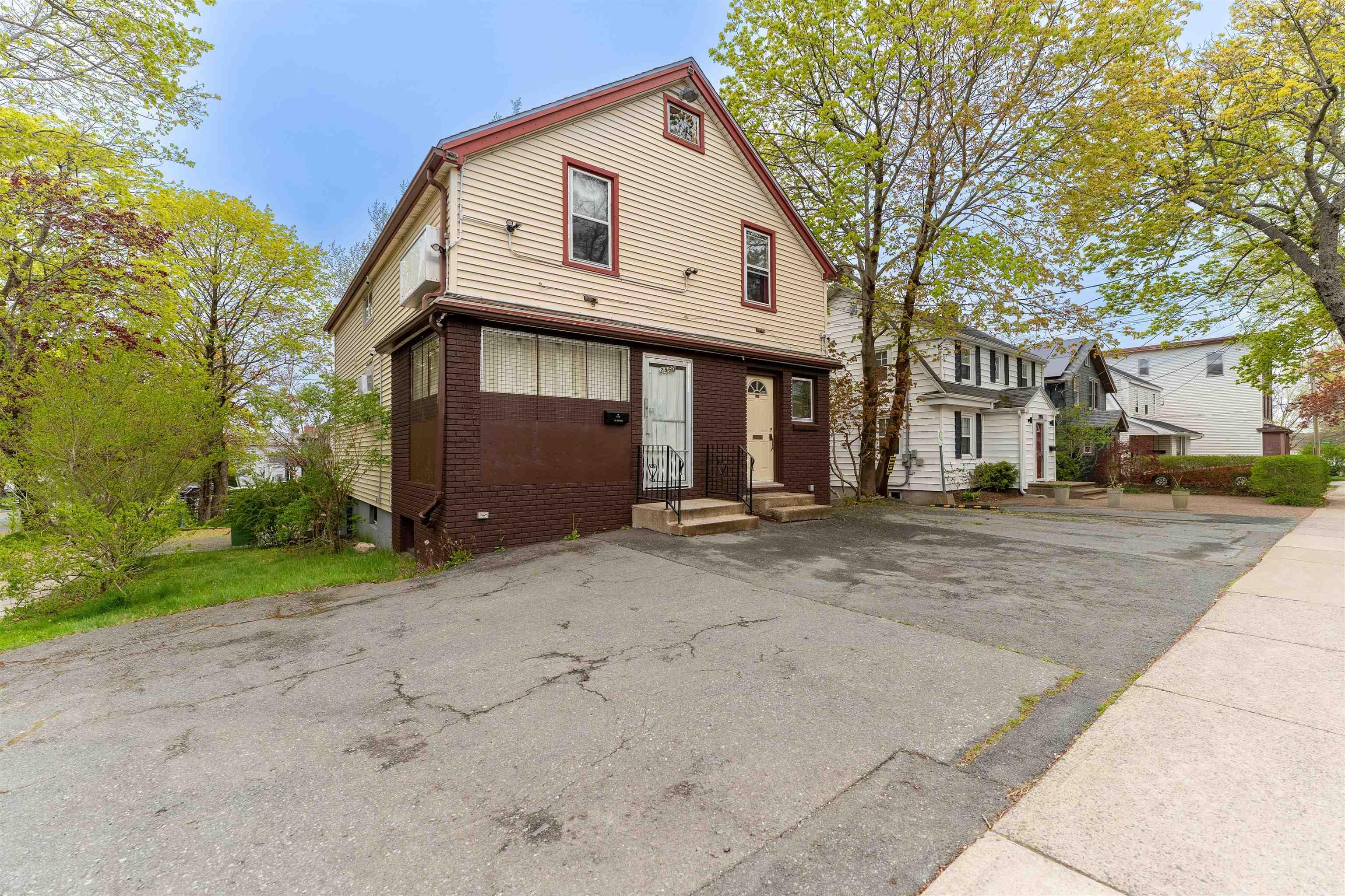 $1,250,000.00: 2860 Oxford Street, Halifax Peninsula