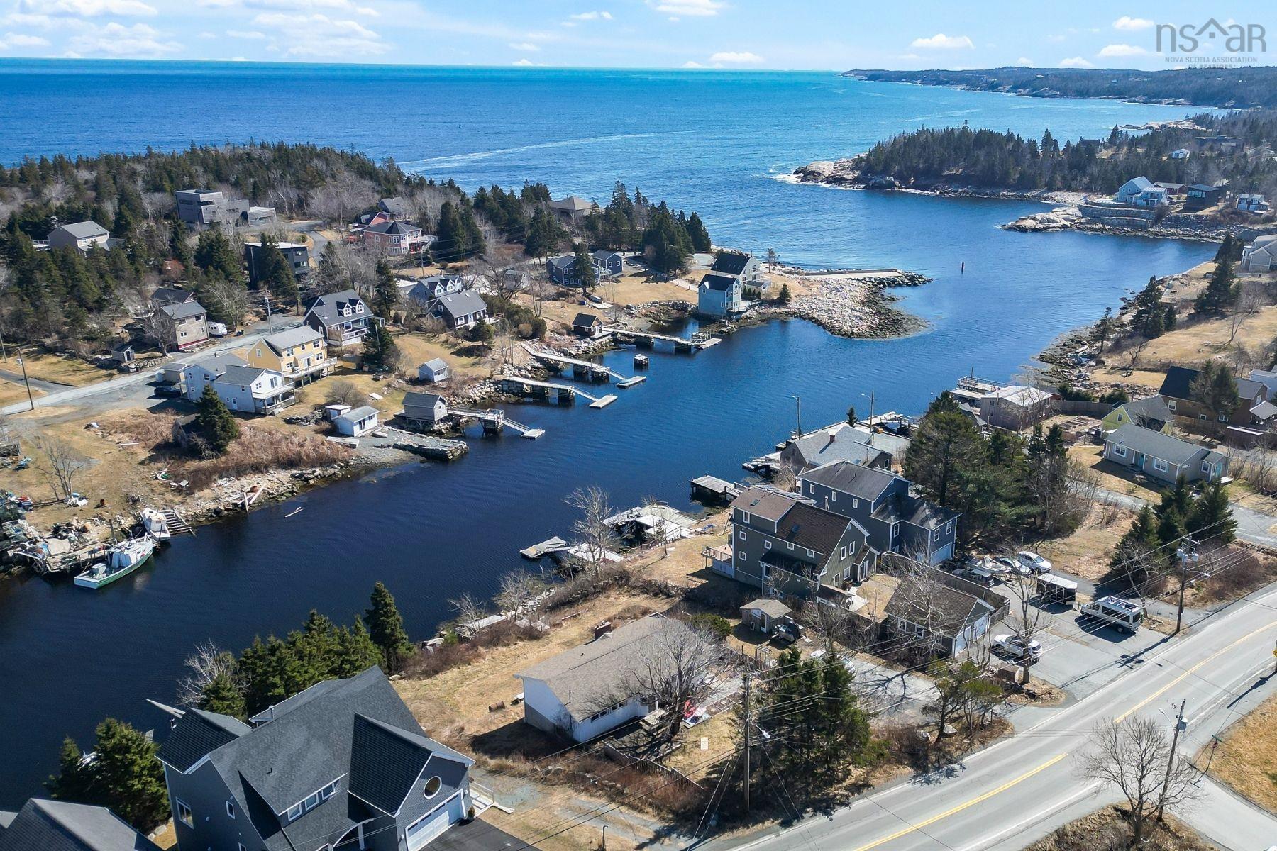 1582 John Brackett Drive, Herring Cove, NS (MLS® 202505897)