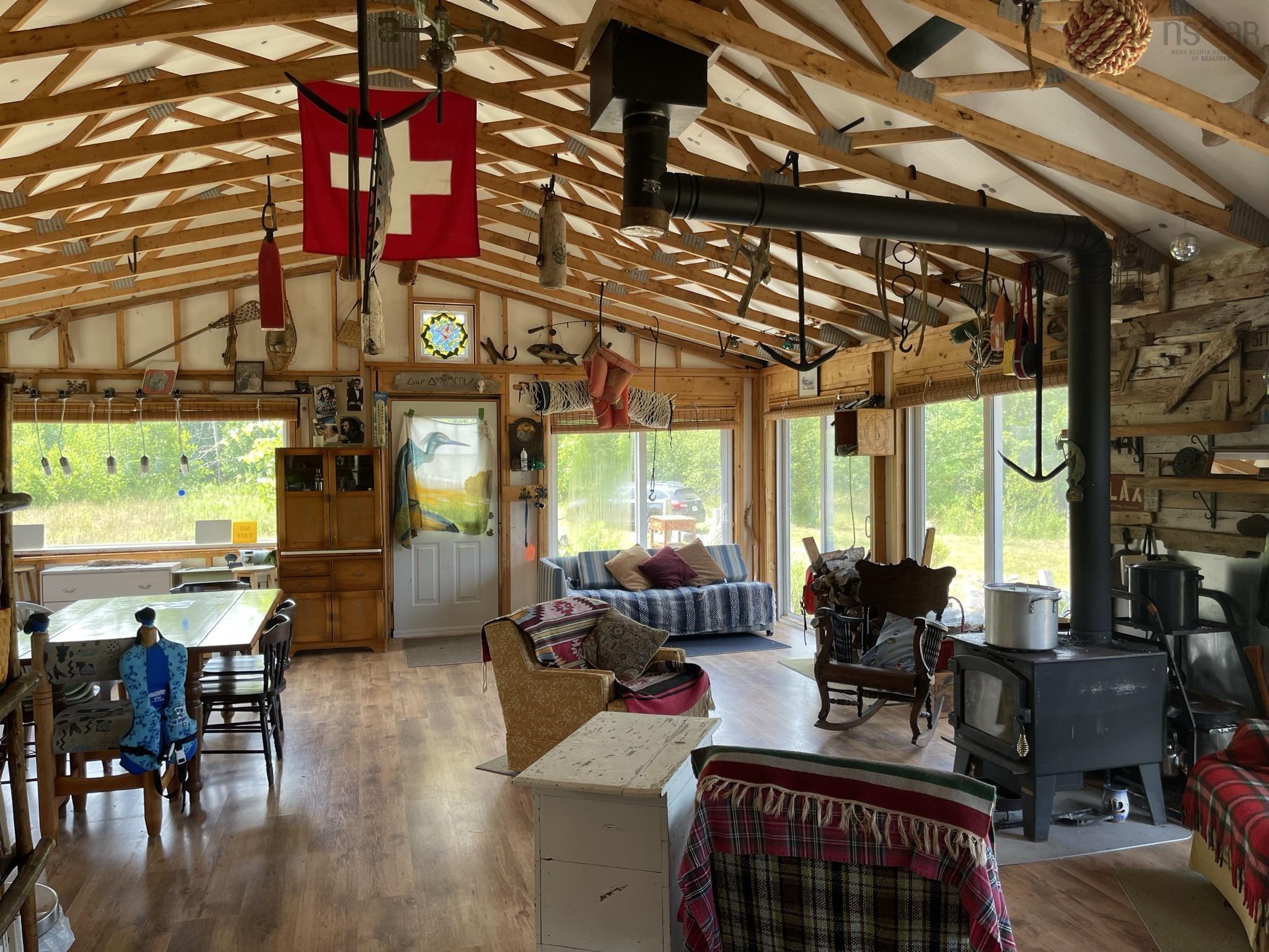$499,999.00: 354 Horton Point Road, North Shore