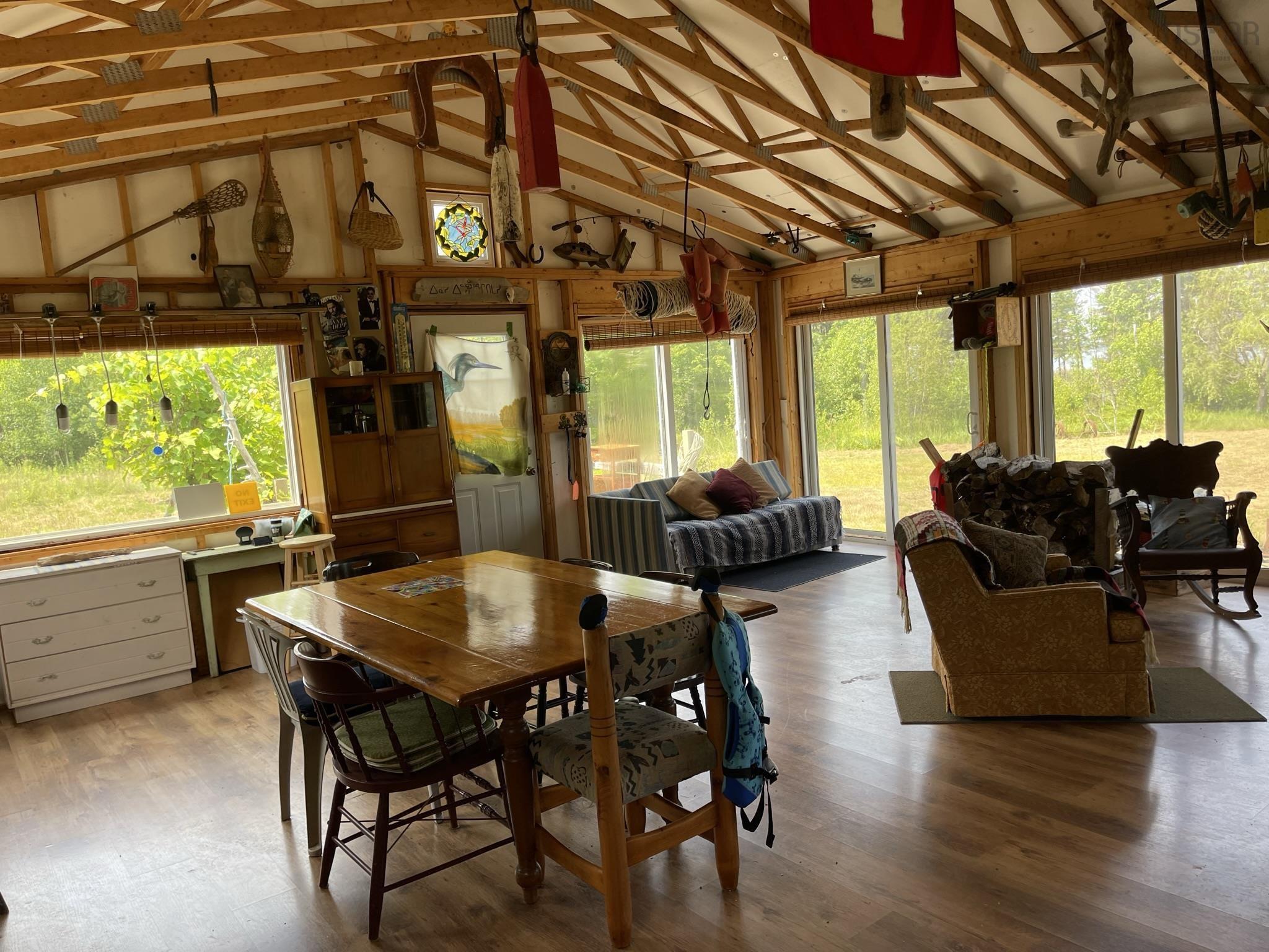 $499,999.00: 354 Horton Point Road, North Shore