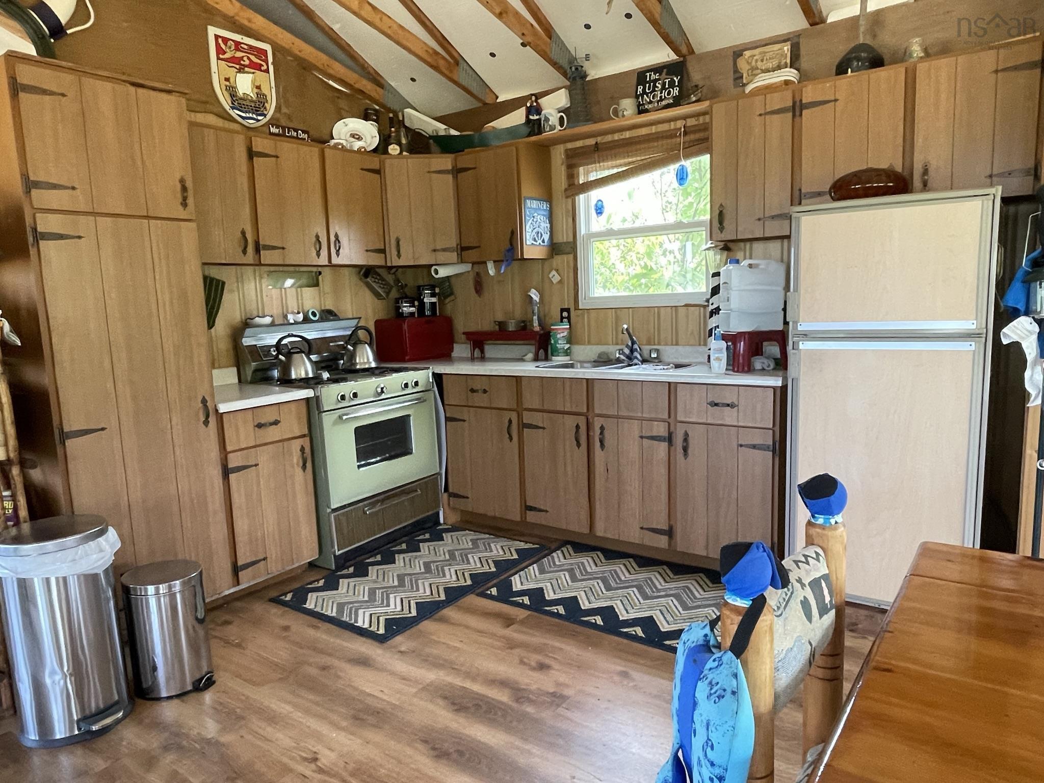 $499,999.00: 354 Horton Point Road, North Shore