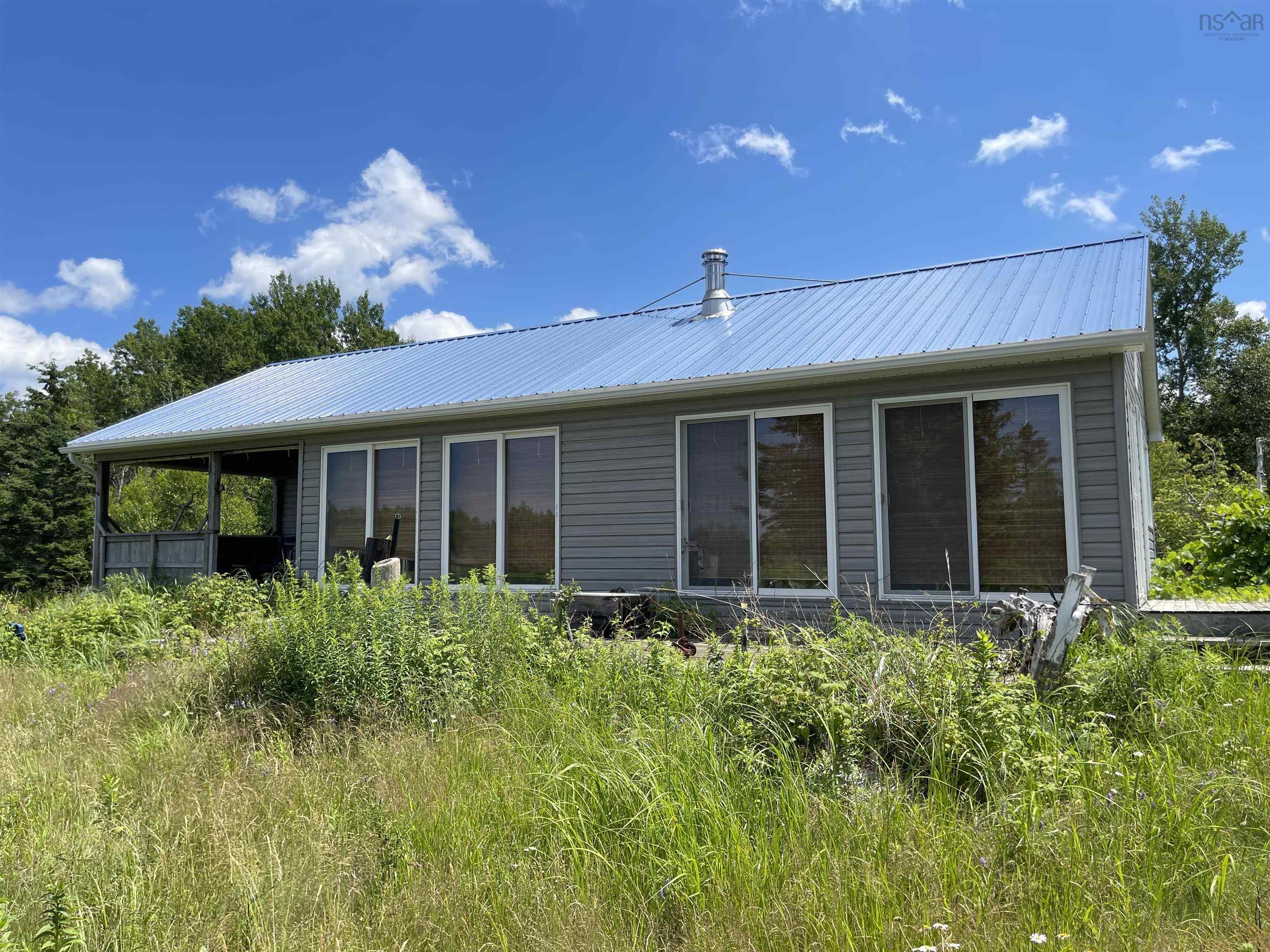 $499,999.00: 354 Horton Point Road, North Shore