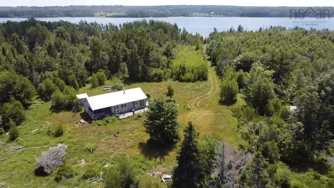 $499,999.00: 354 Horton Point Road, North Shore