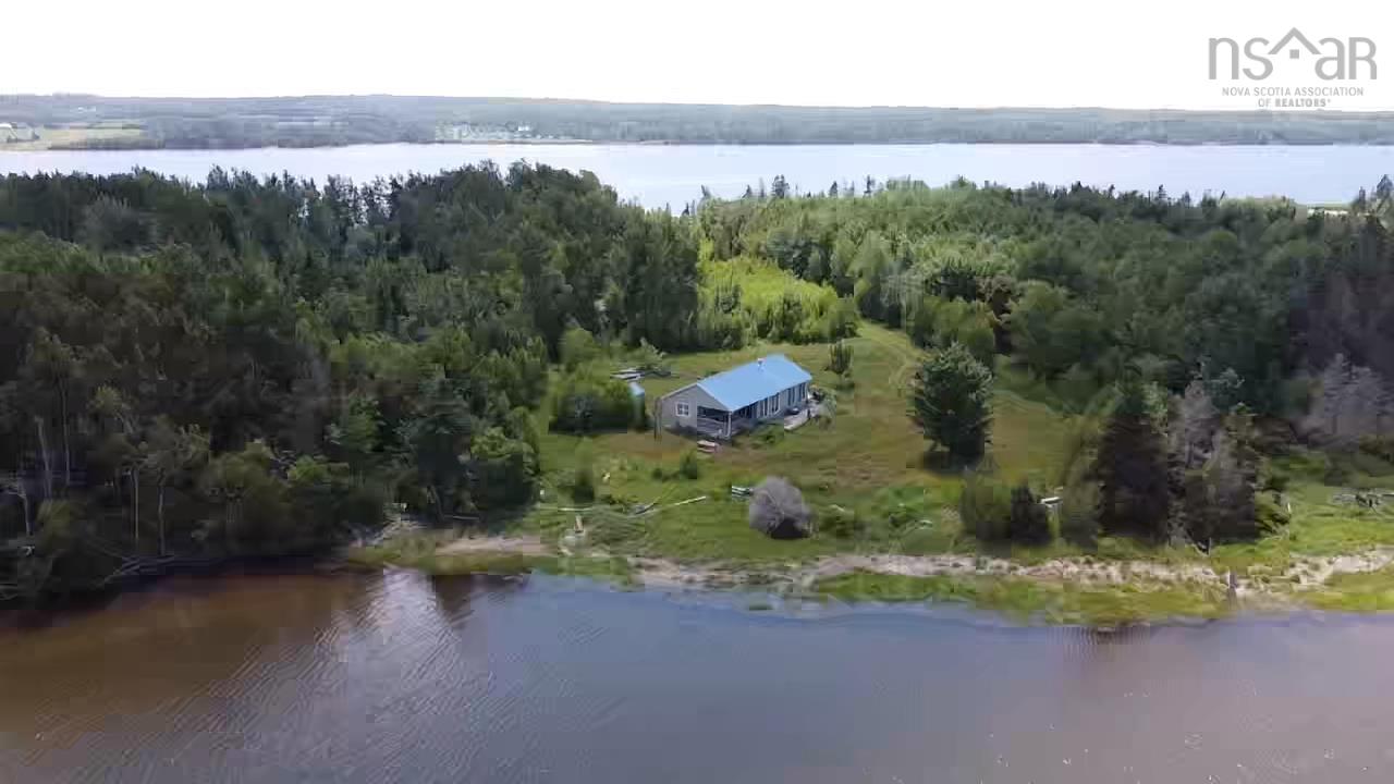 $499,999.00: 354 Horton Point Road, North Shore