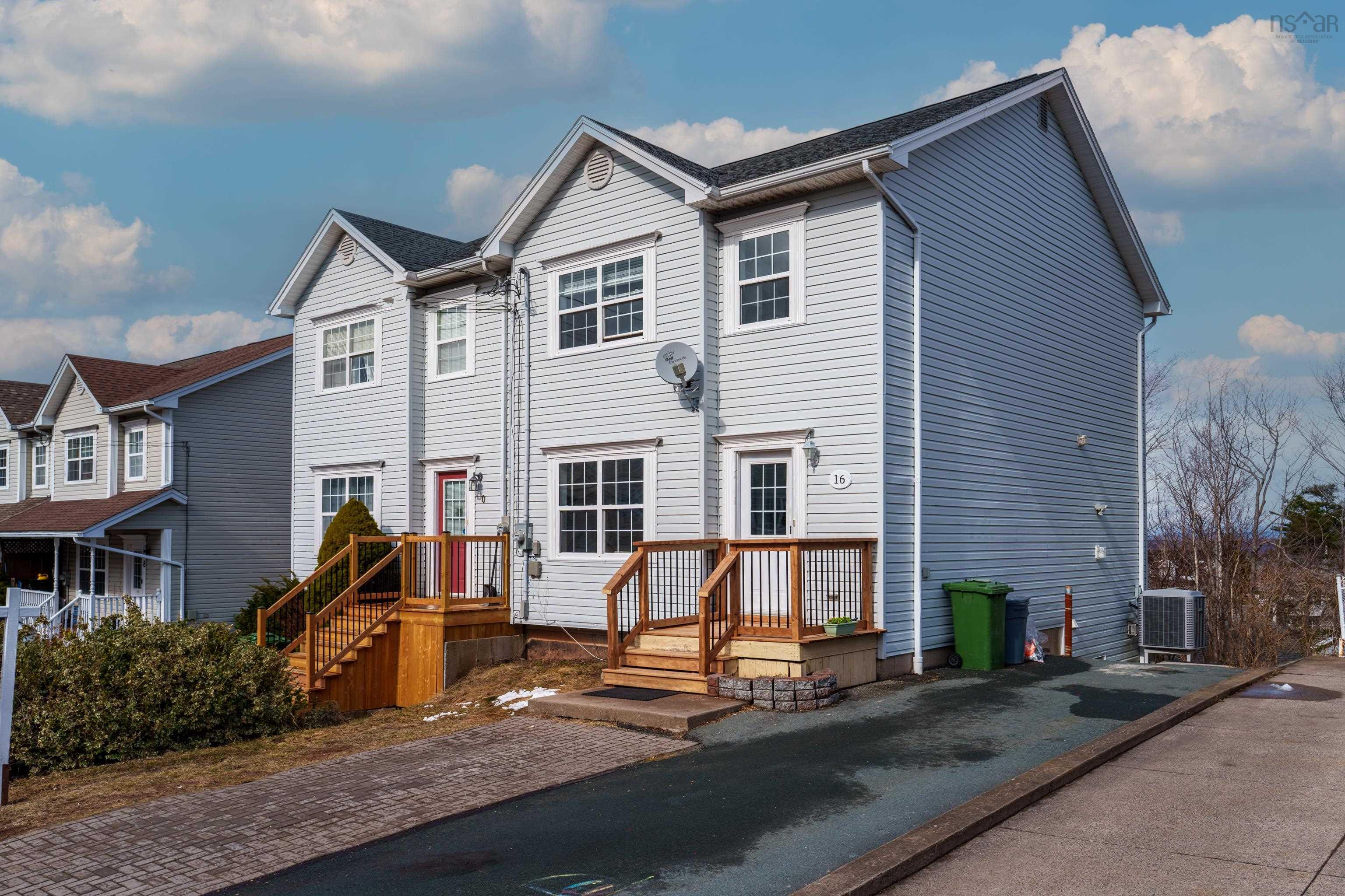 $539,900.00: 16 Peverill Court, Bedford