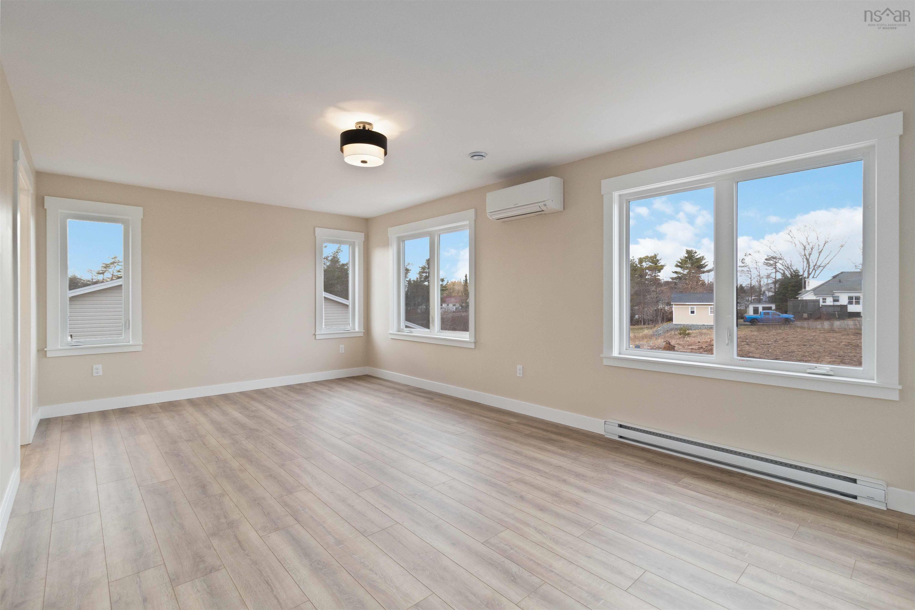 $519,900.00: 6 Sherwood, Enfield