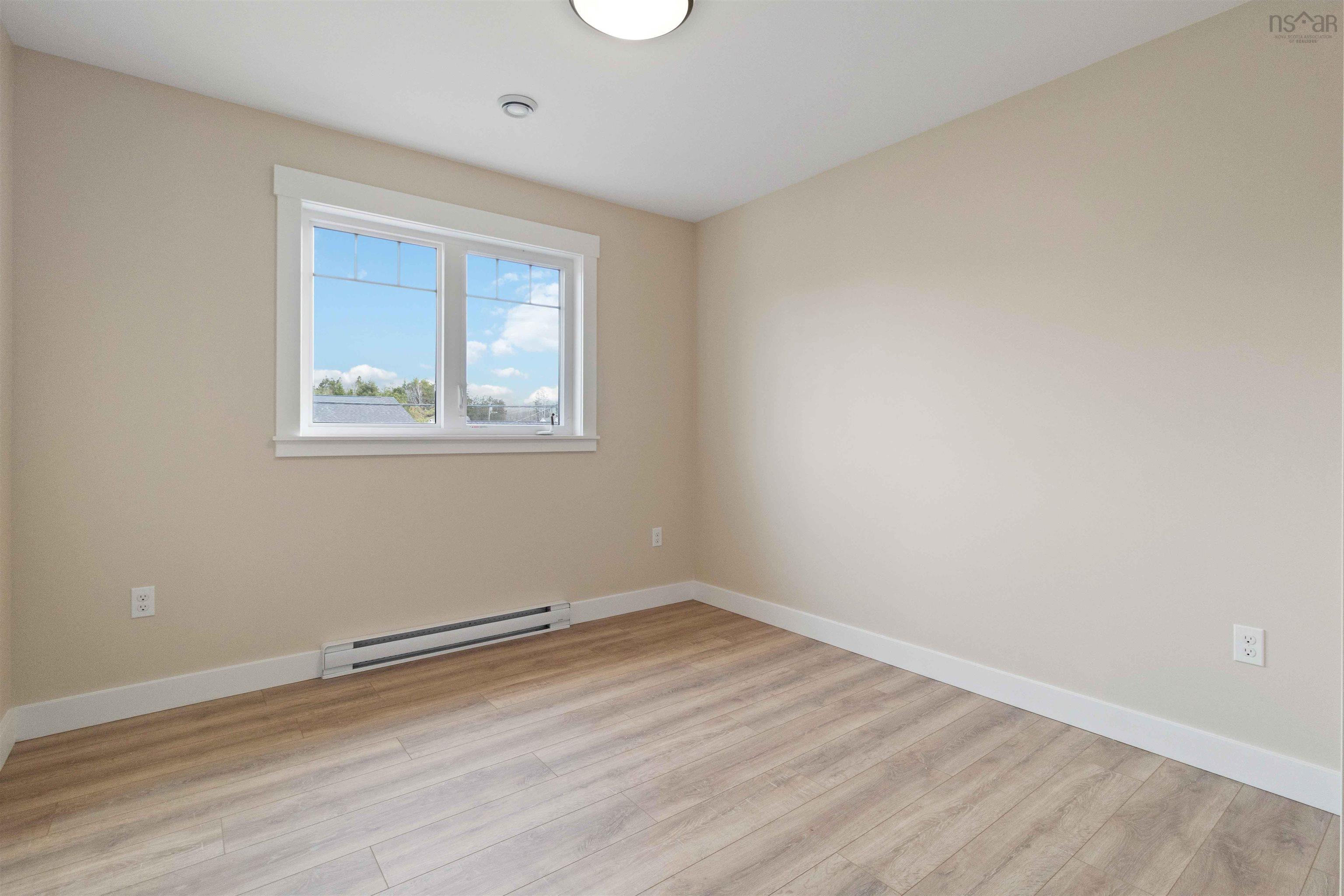 $519,900.00: 6 Sherwood, Enfield