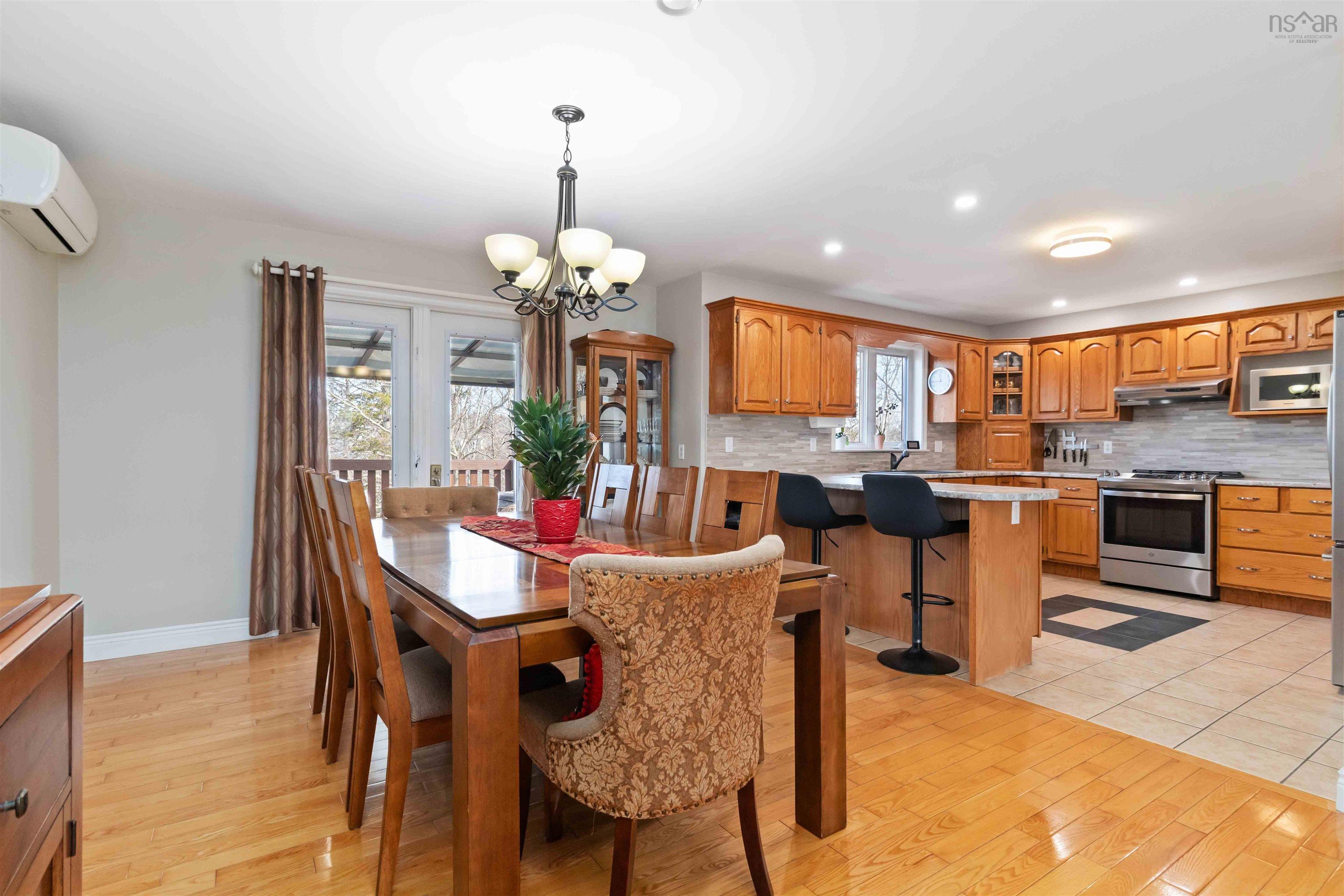 $629,000.00: 32 Hillview Drive, Dartmouth