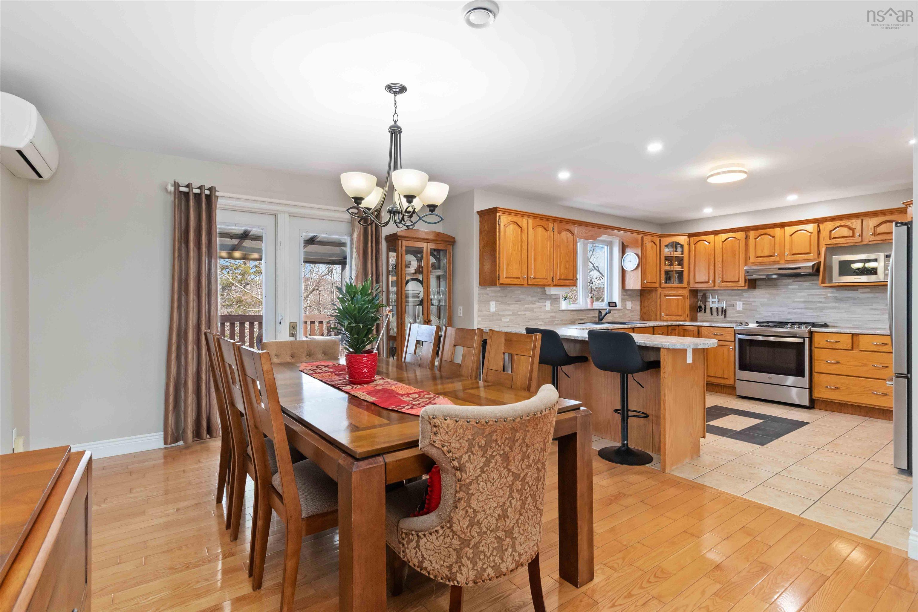 $629,000.00: 32 Hillview Drive, Dartmouth