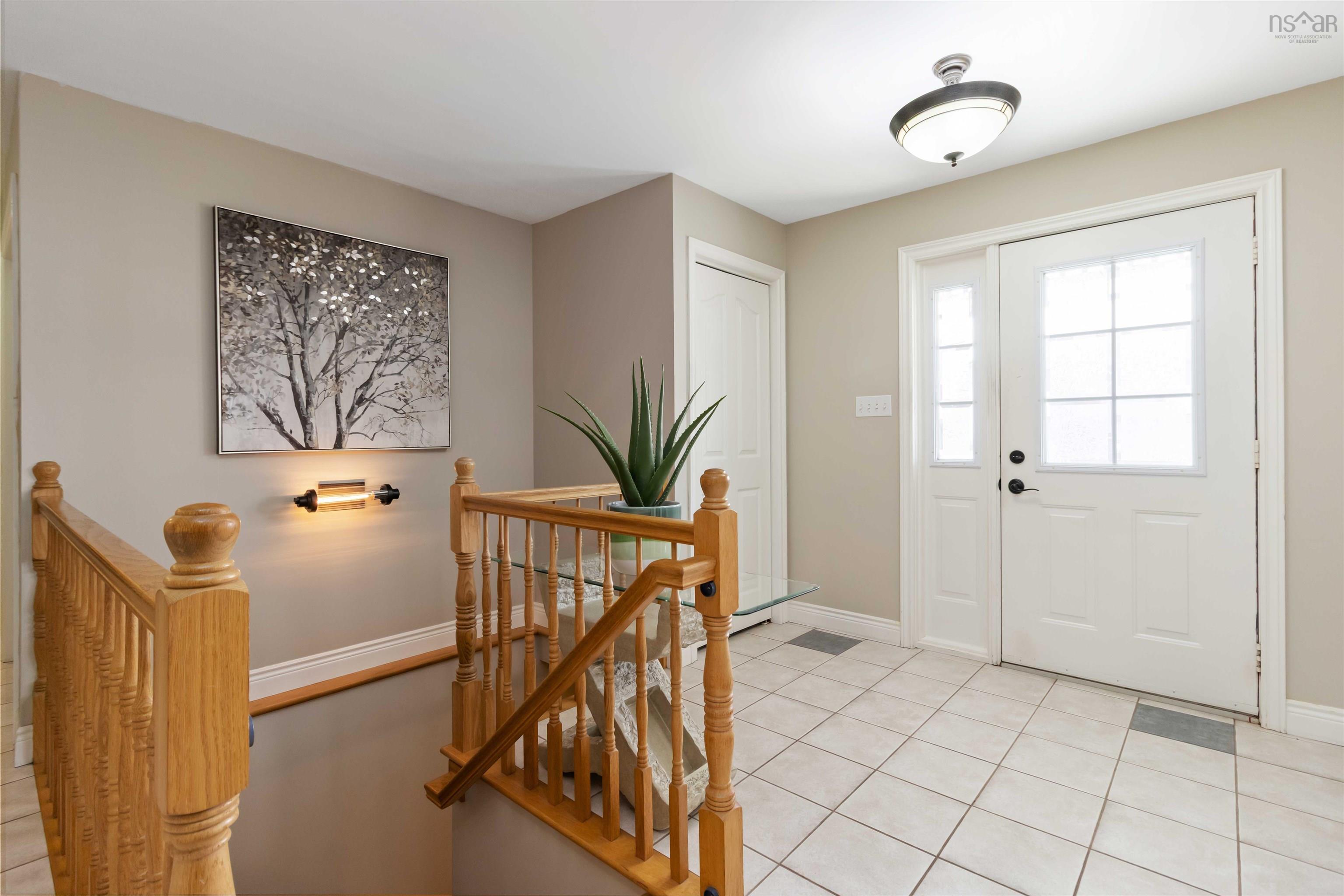$629,000.00: 32 Hillview Drive, Dartmouth