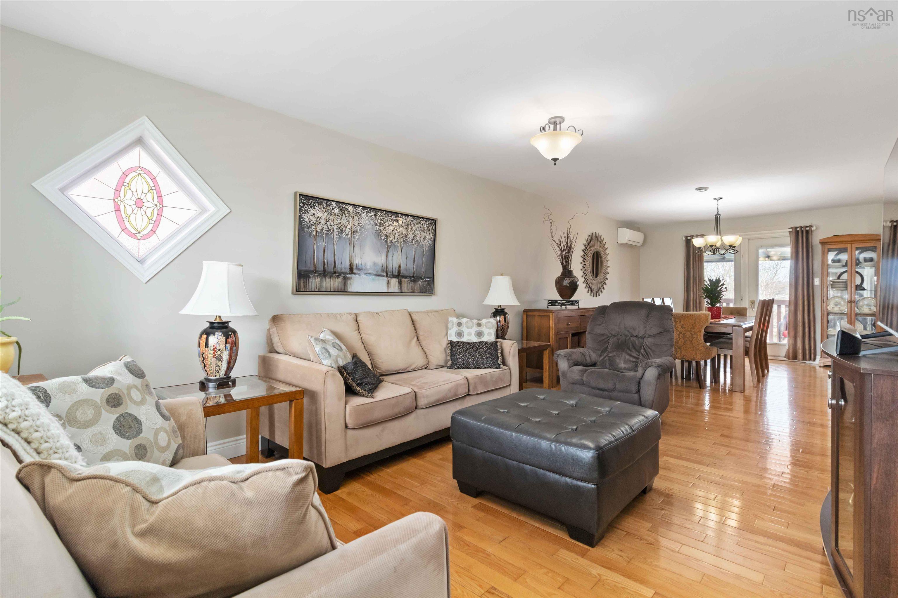 $629,000.00: 32 Hillview Drive, Dartmouth