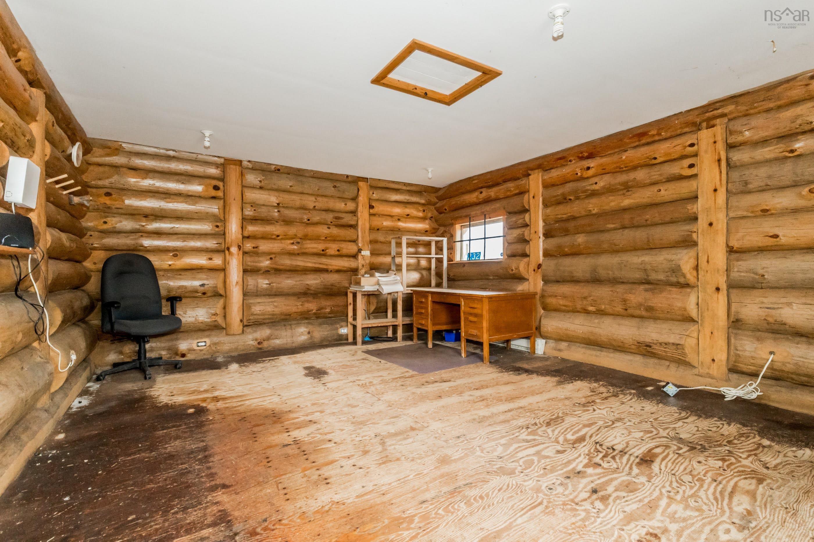 $195,000.00: 232 Forest Glade Road, Forest Glade