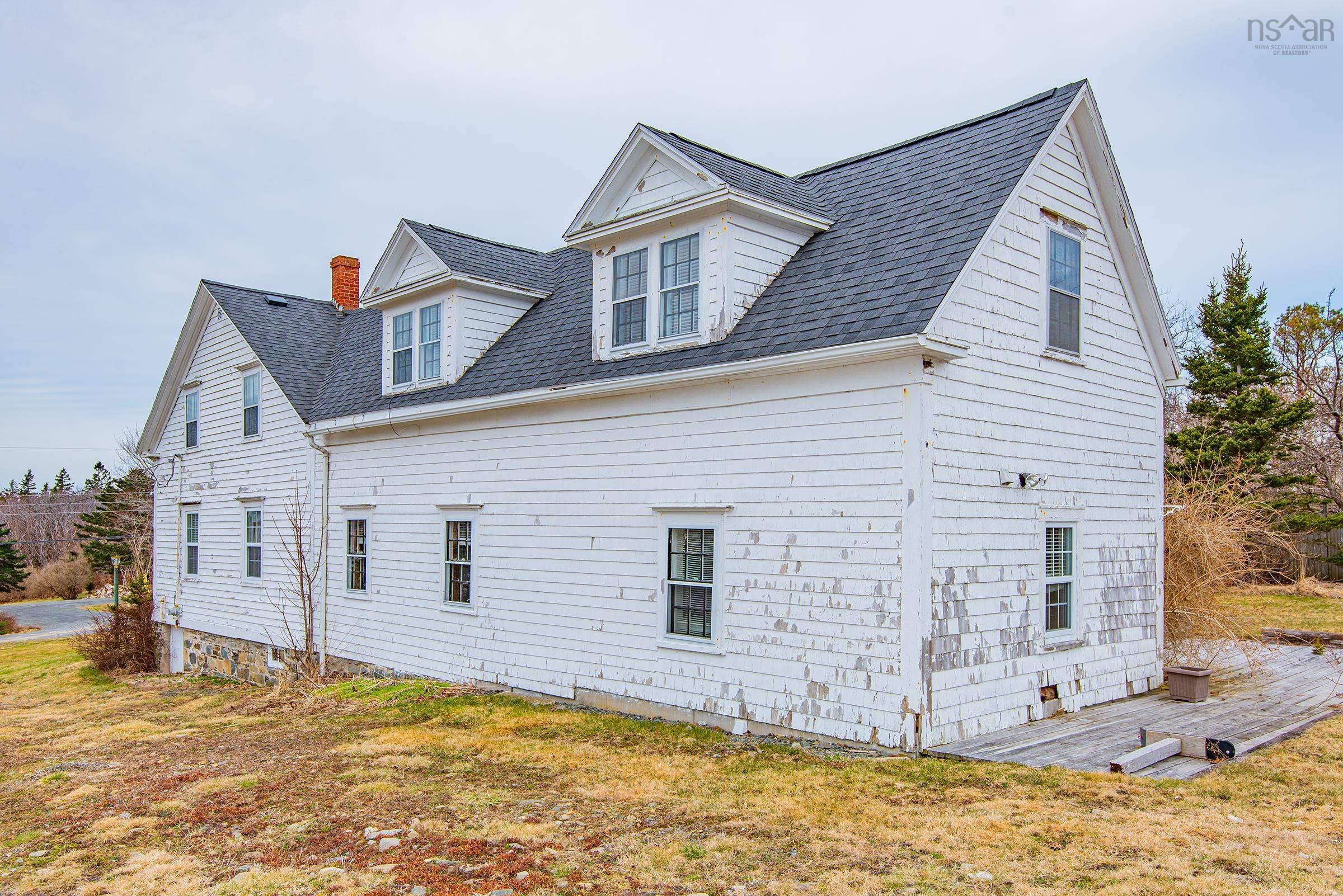 $130,000.00: 294 Fort Point Road, Weymouth North