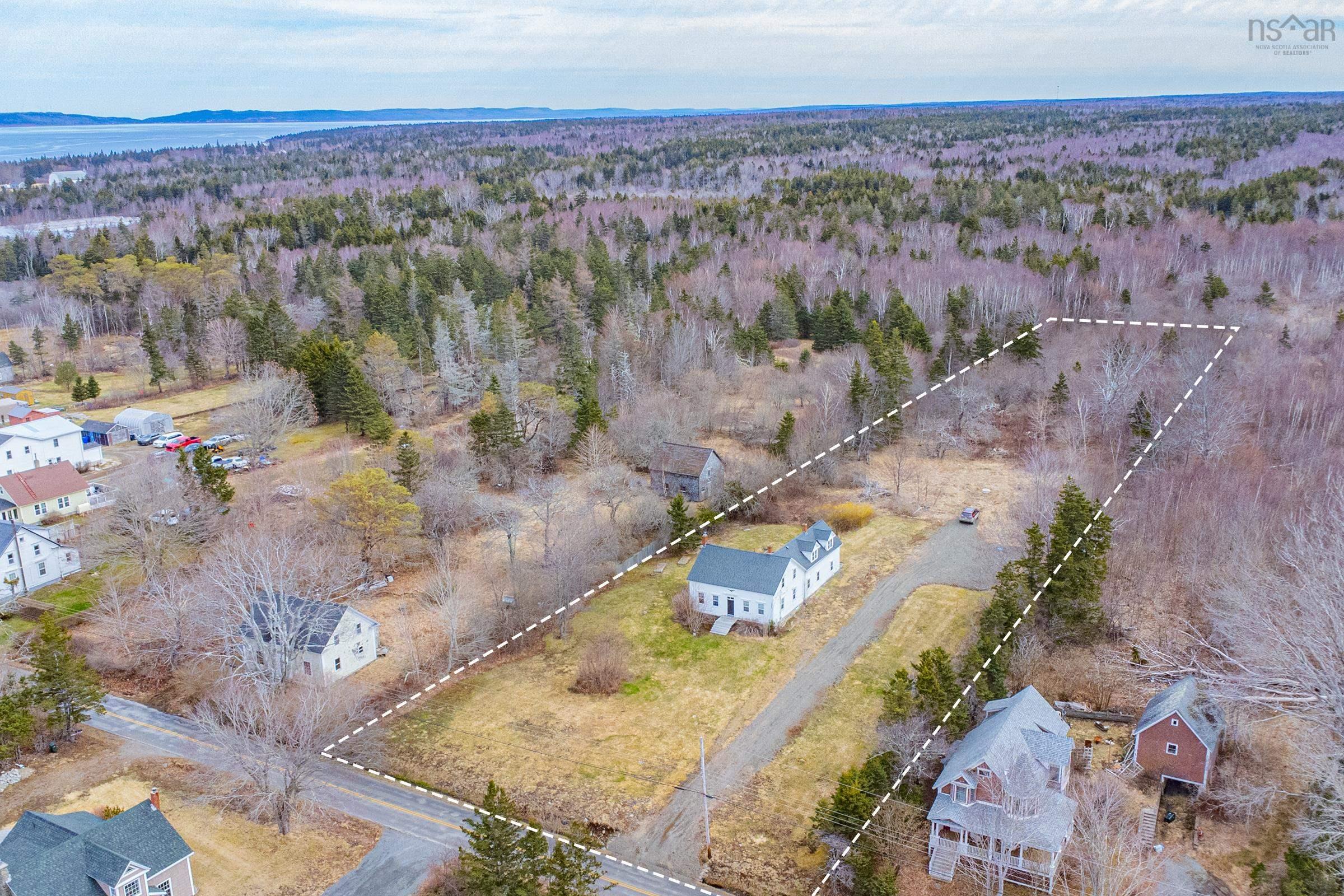 $130,000.00: 294 Fort Point Road, Weymouth North