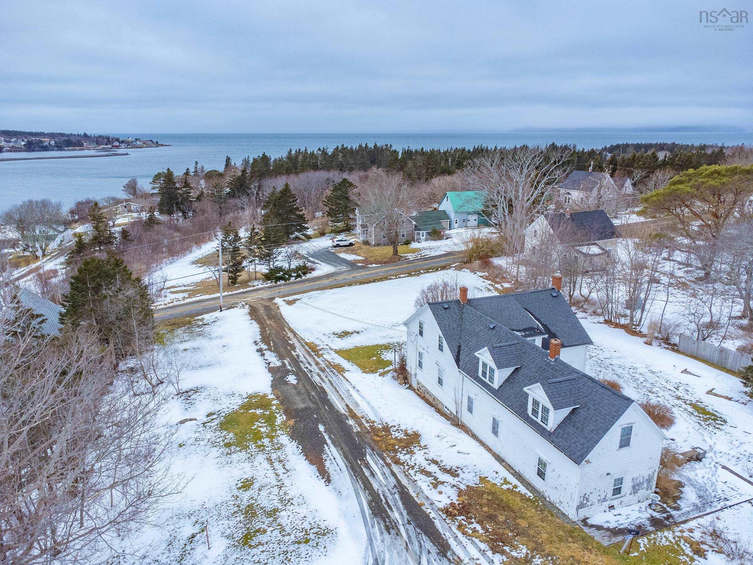 $130,000.00: 294 Fort Point Road, Weymouth North