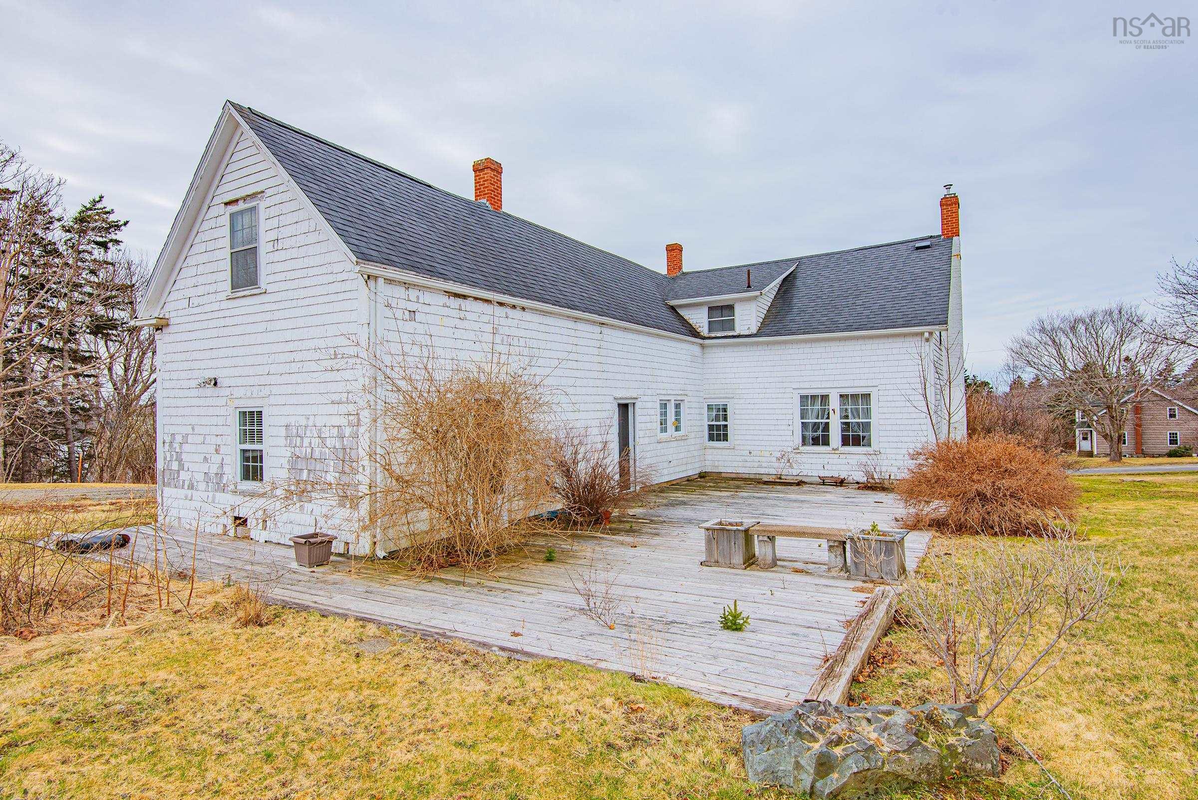 $130,000.00: 294 Fort Point Road, Weymouth North