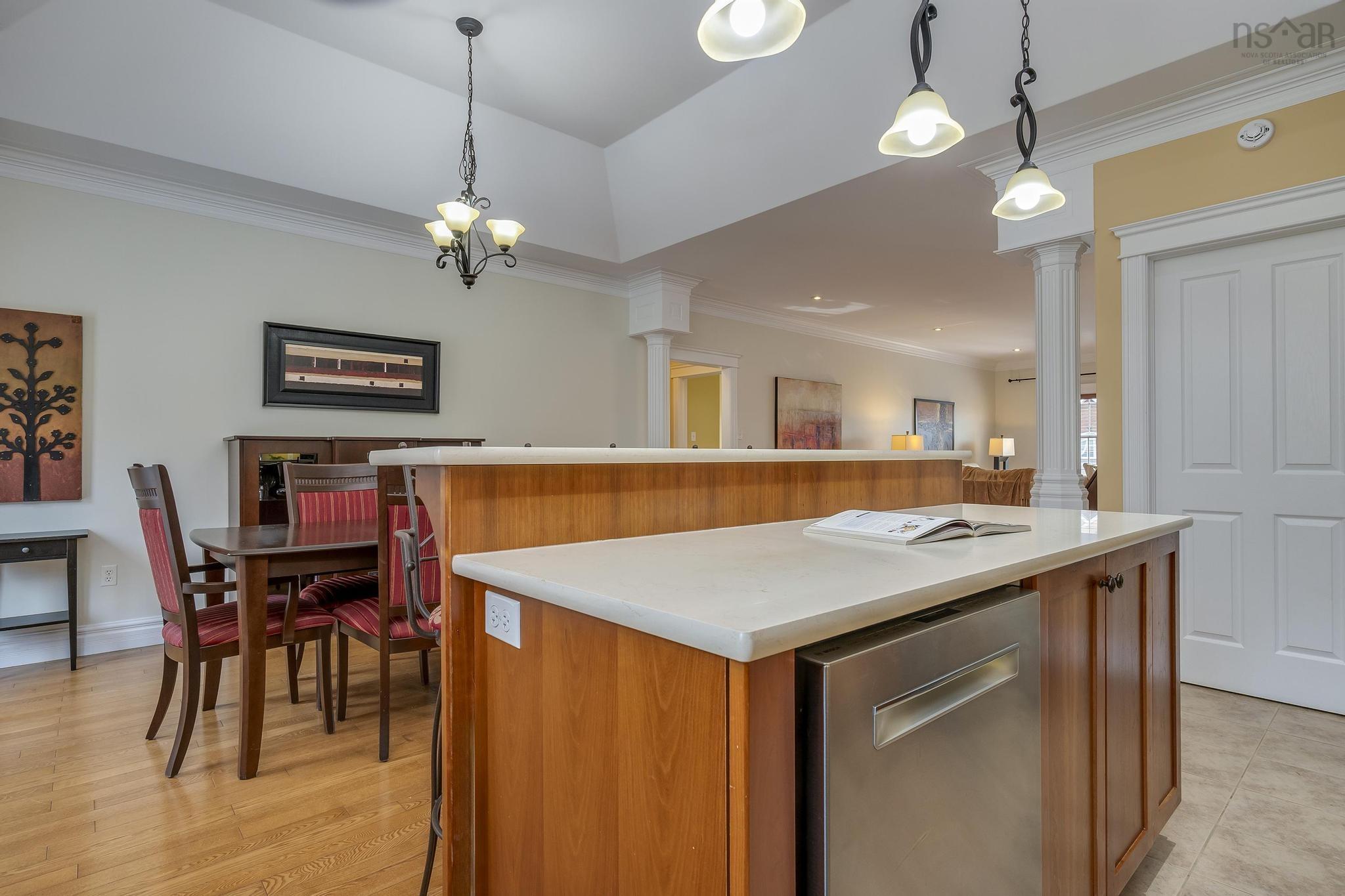 $875,000.00: 315 Bellbrook Crescent, Dartmouth